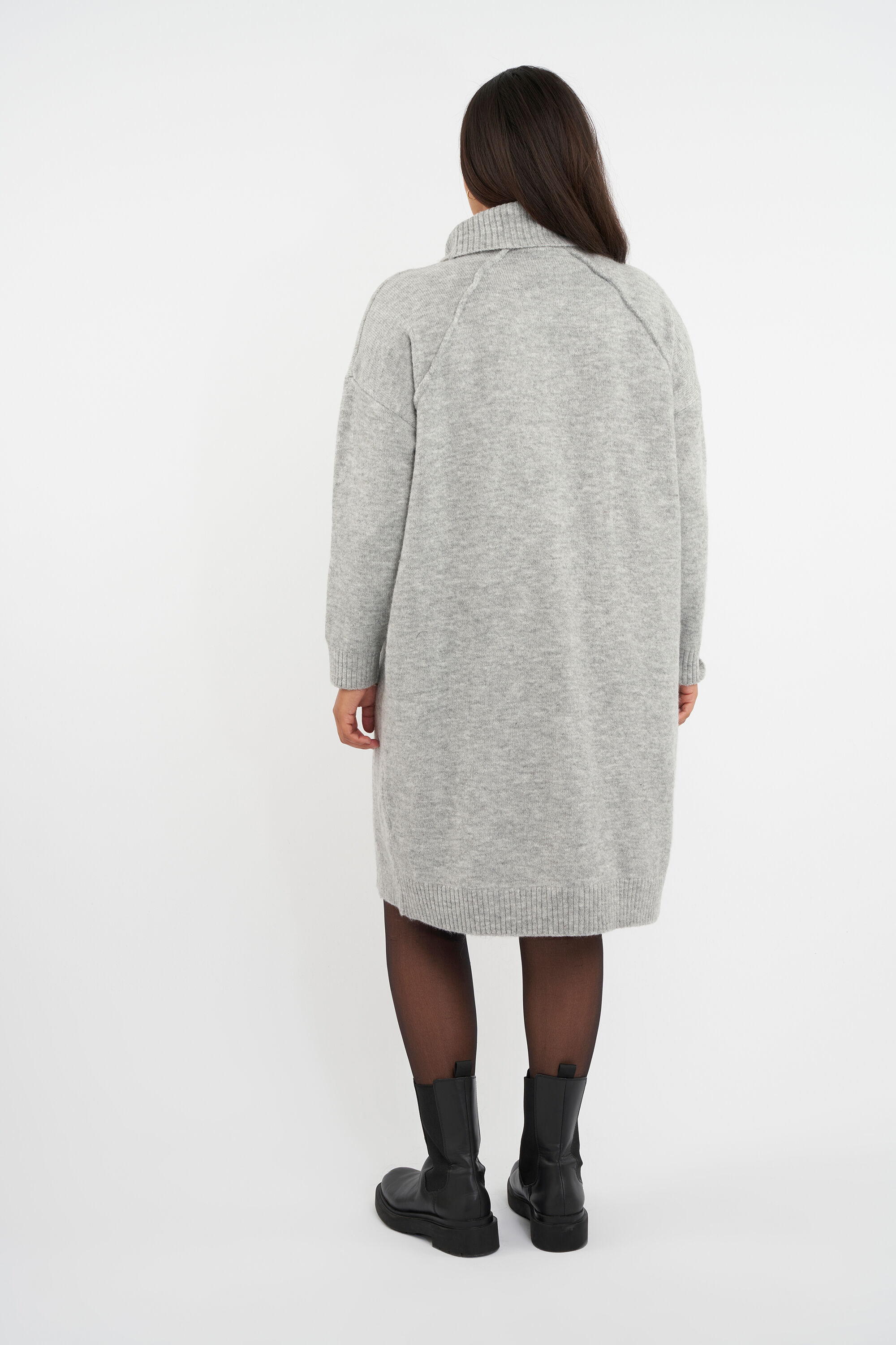 Strickkleidr mit Rollkragen  image number 4