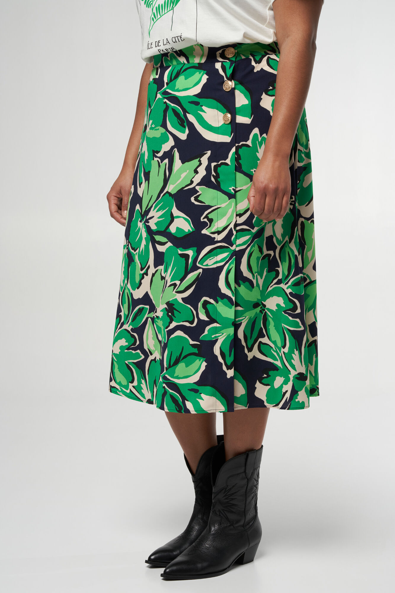 Rock mit Aufdruck und goldenen Kn&ouml;pfen image number 5