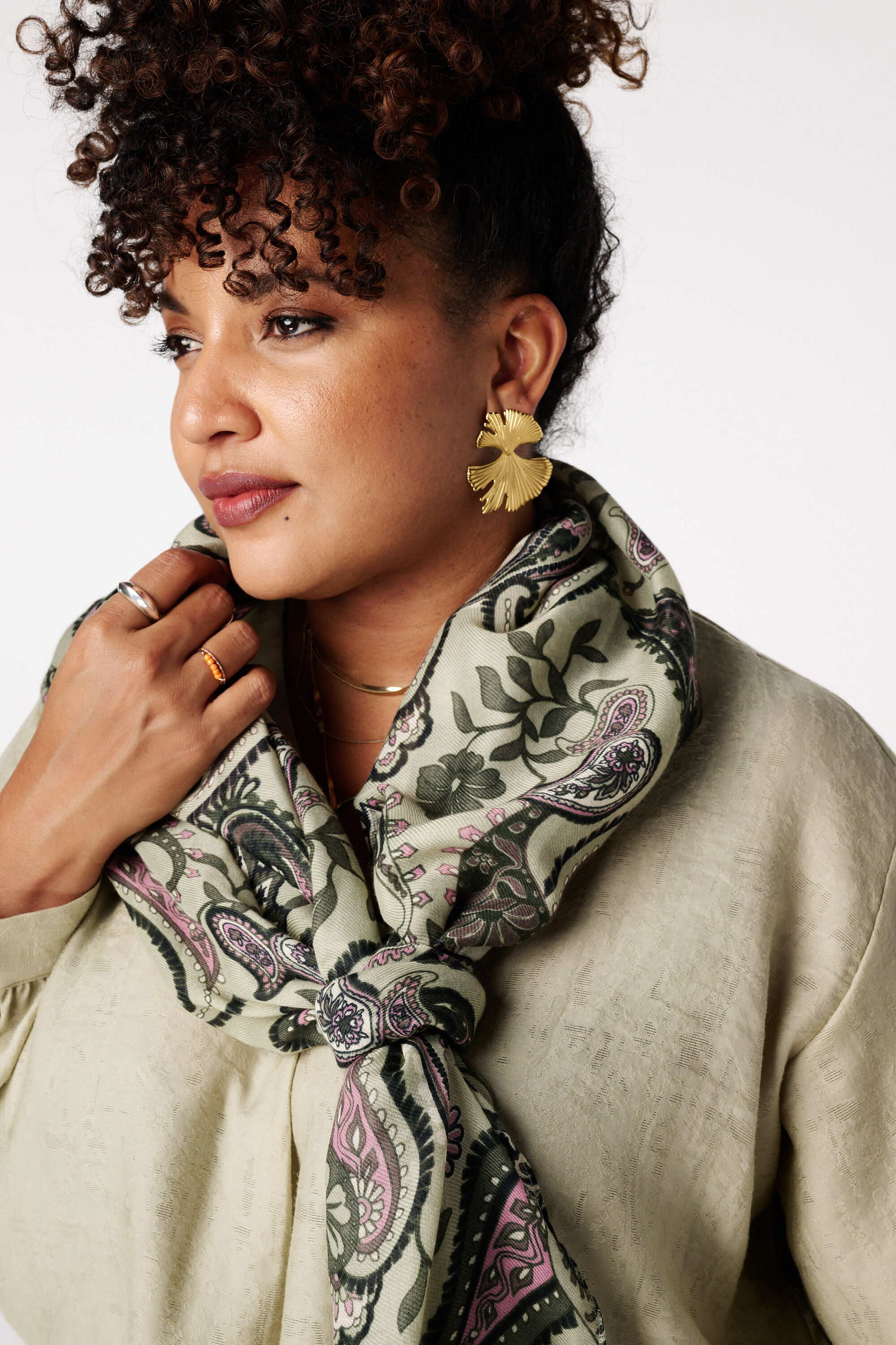 Schal mit Print image number 2