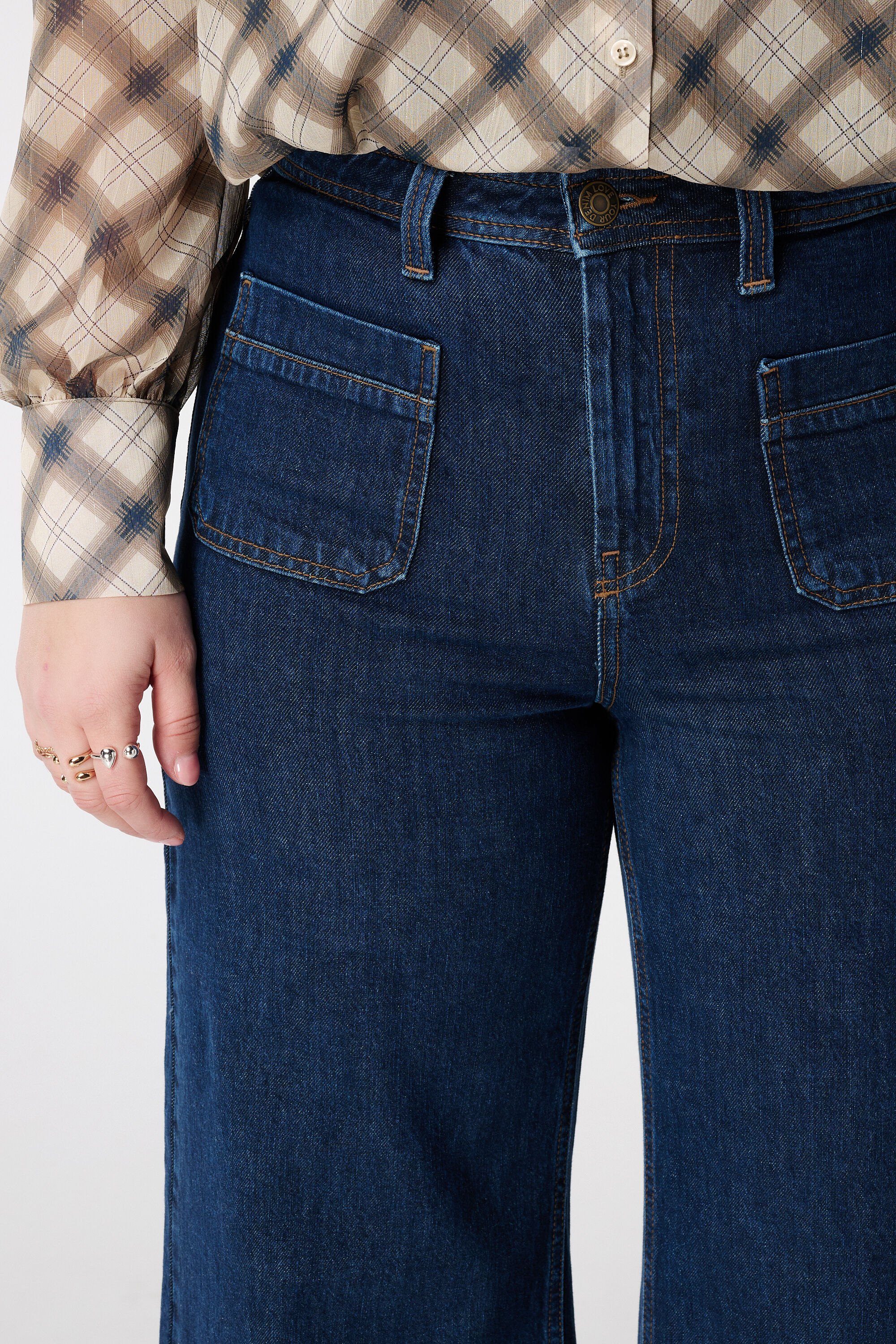 Wide-Leg-Jeans mit Vordertaschen image number 4