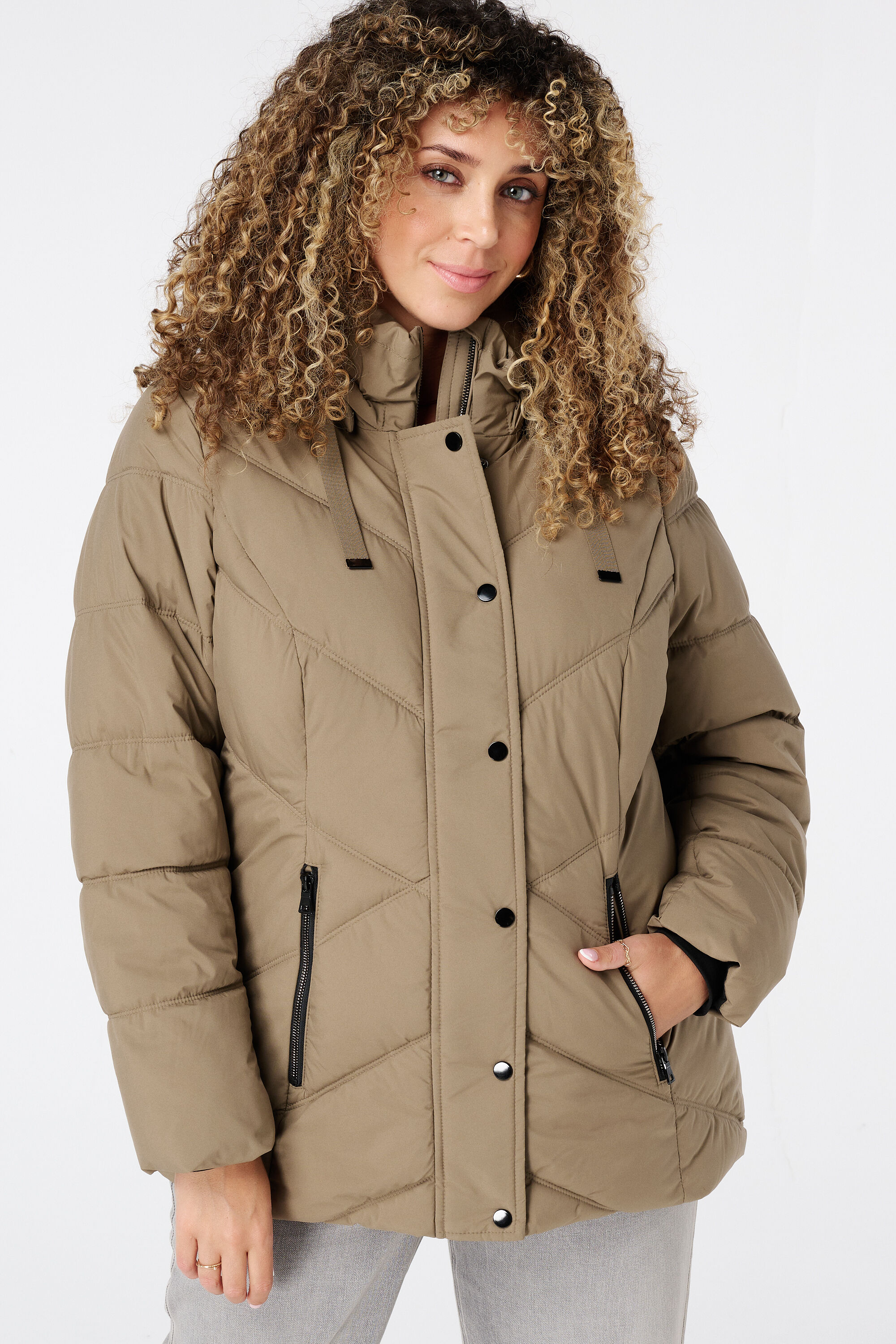 Steppjacke mit Kapuze  image number 4