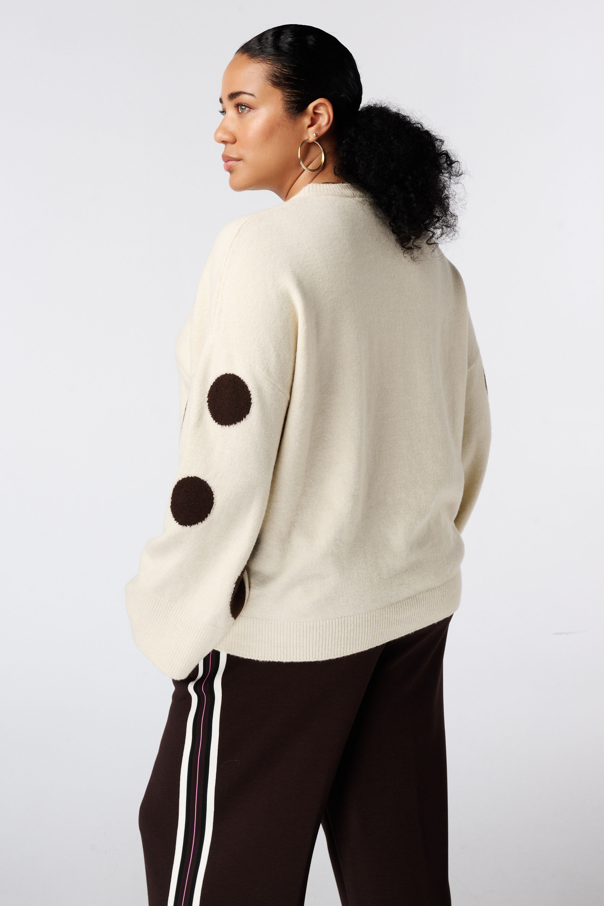 Pullover mit Punktemuster image number 3