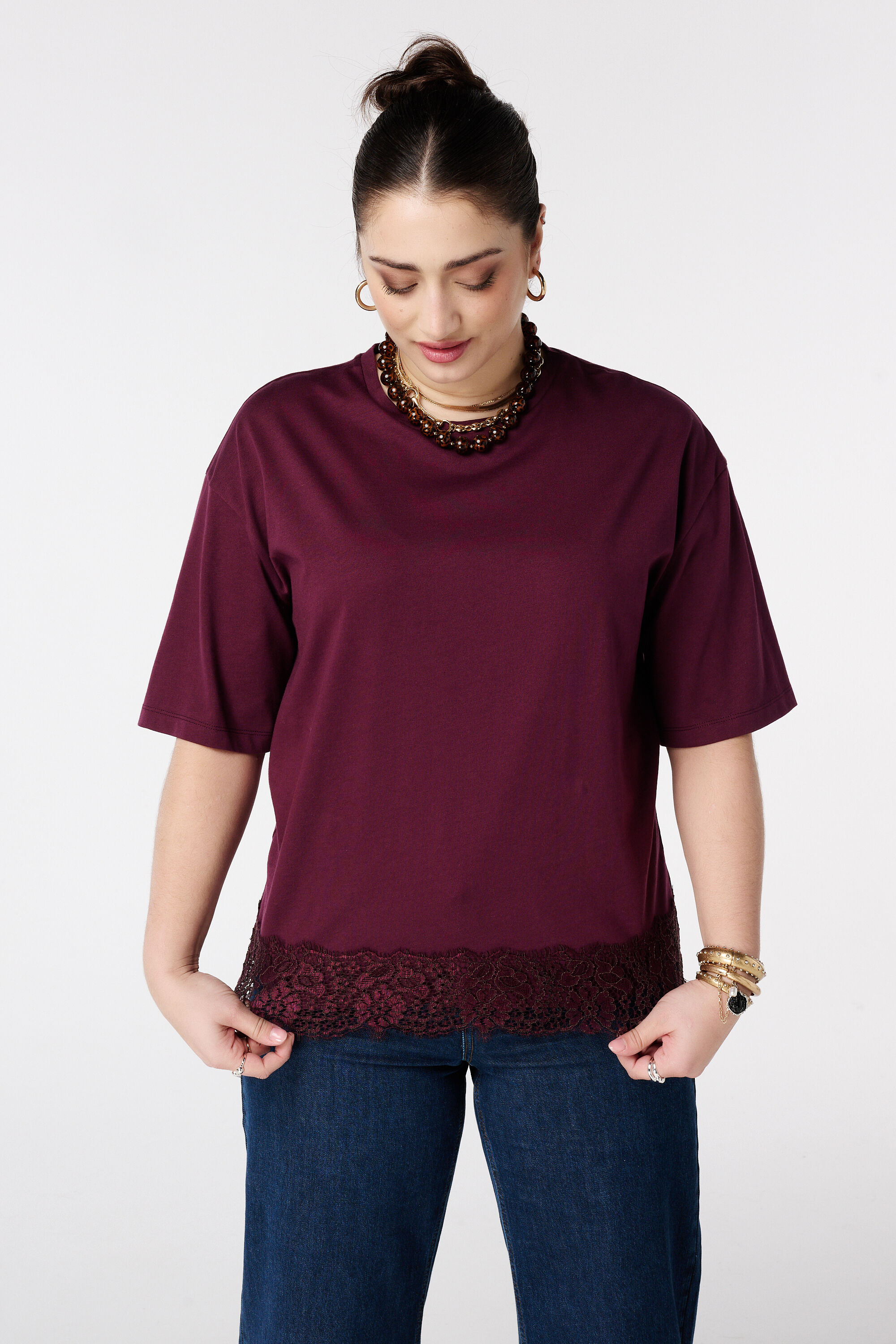 Oversize T-Shirt mit Spitze