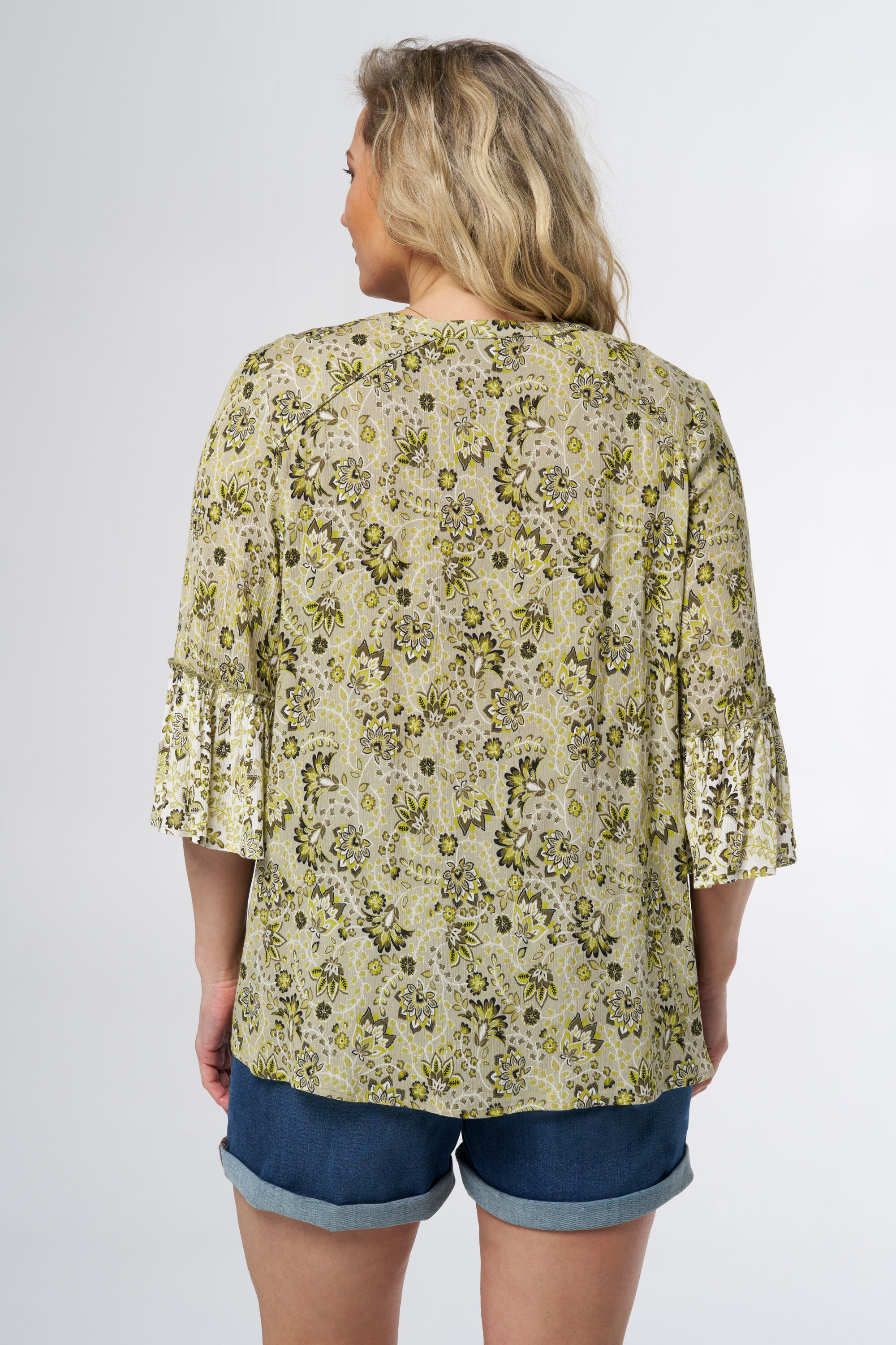 Bluse mit Aufdruck image number 3