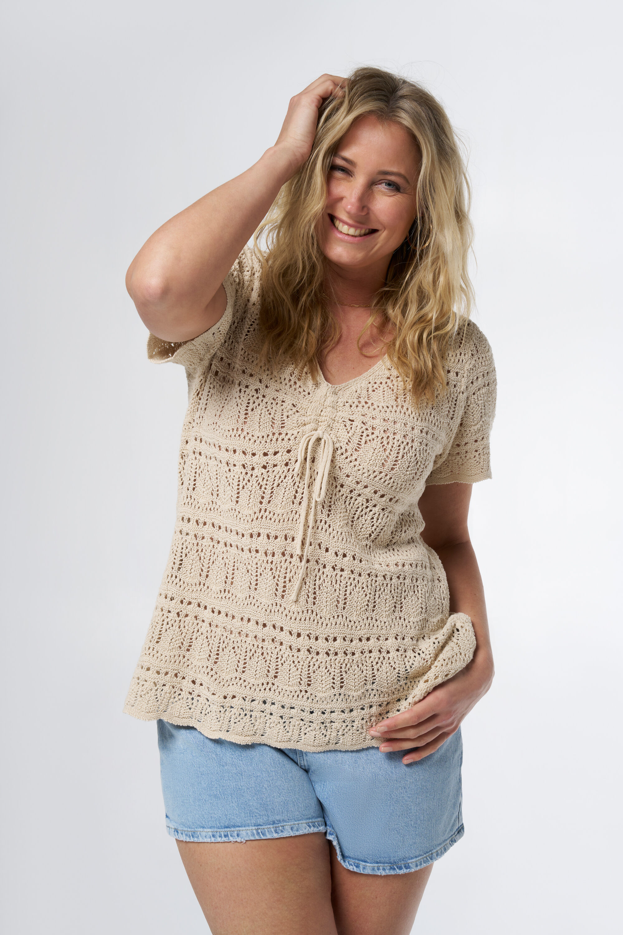 H&auml;keltop mit Schleifendetail image number 5