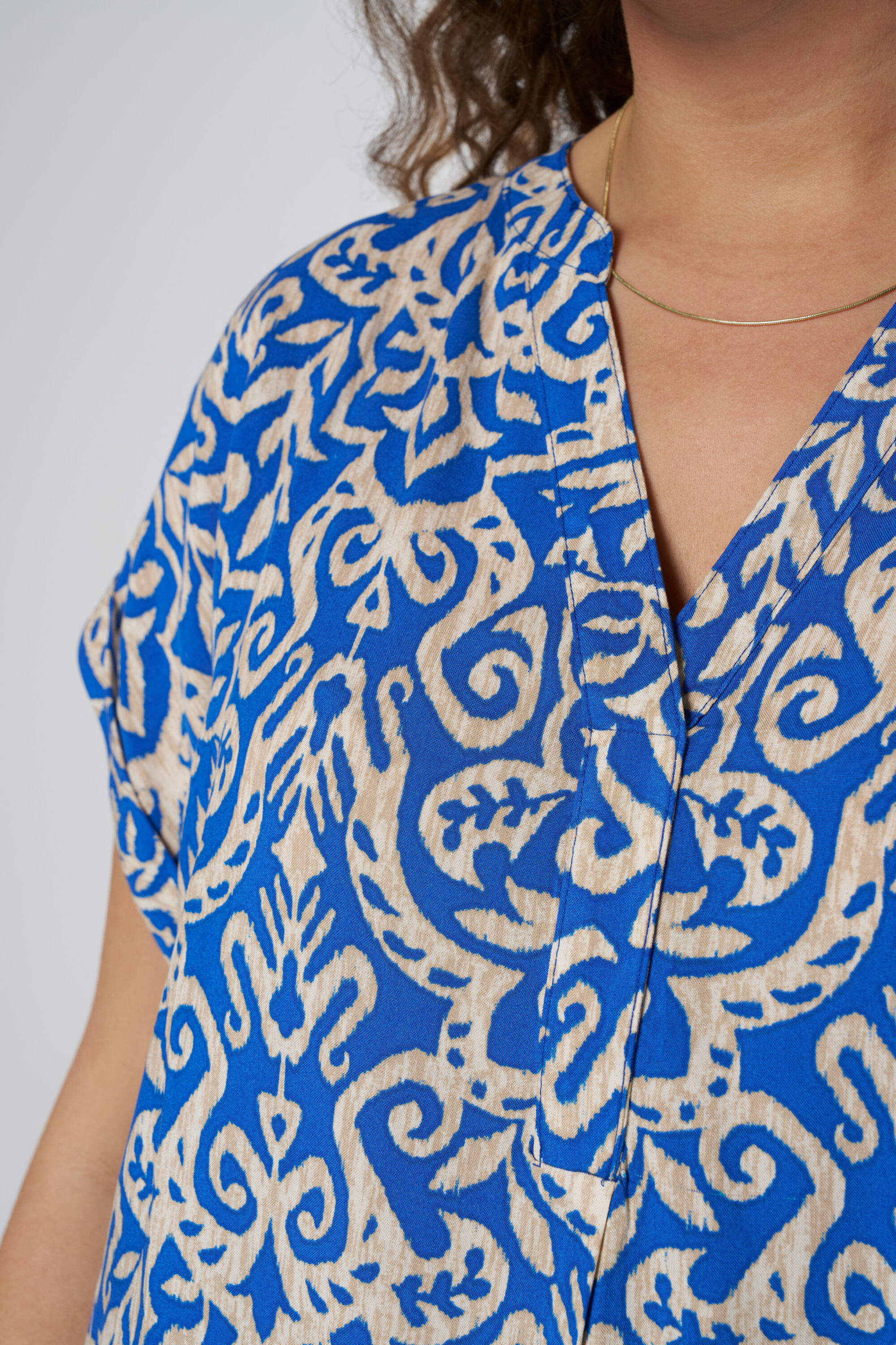 Weit geschnittenes Kleid mit Print image number 4