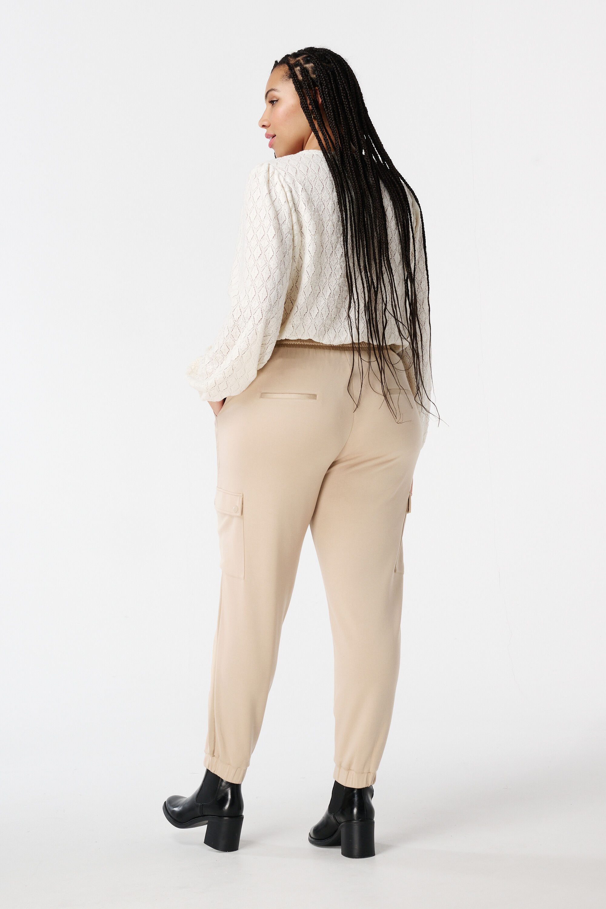 Jogginghose mit Taschen  image number 3