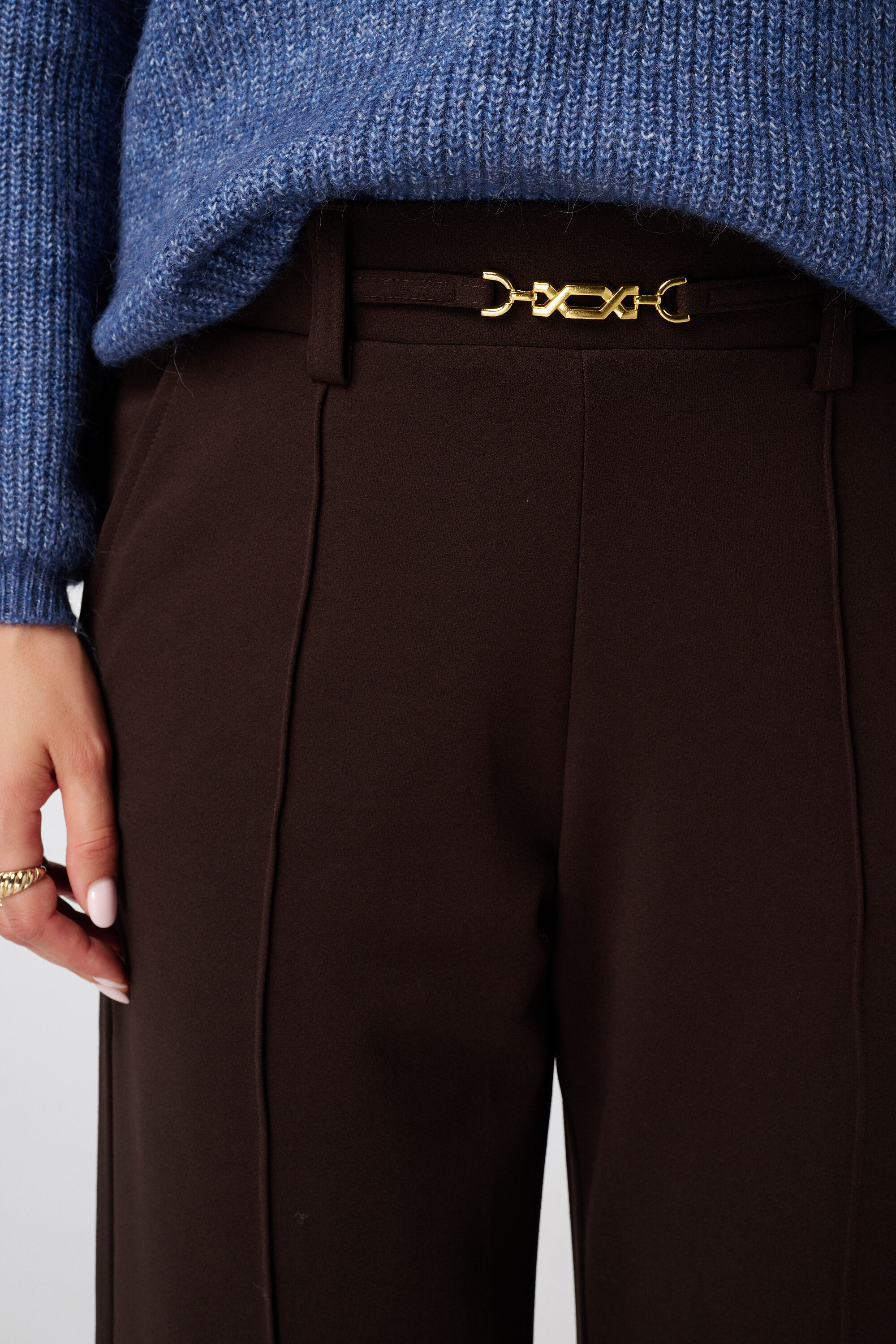 Hose mit G&uuml;rtelschnalle image number 4