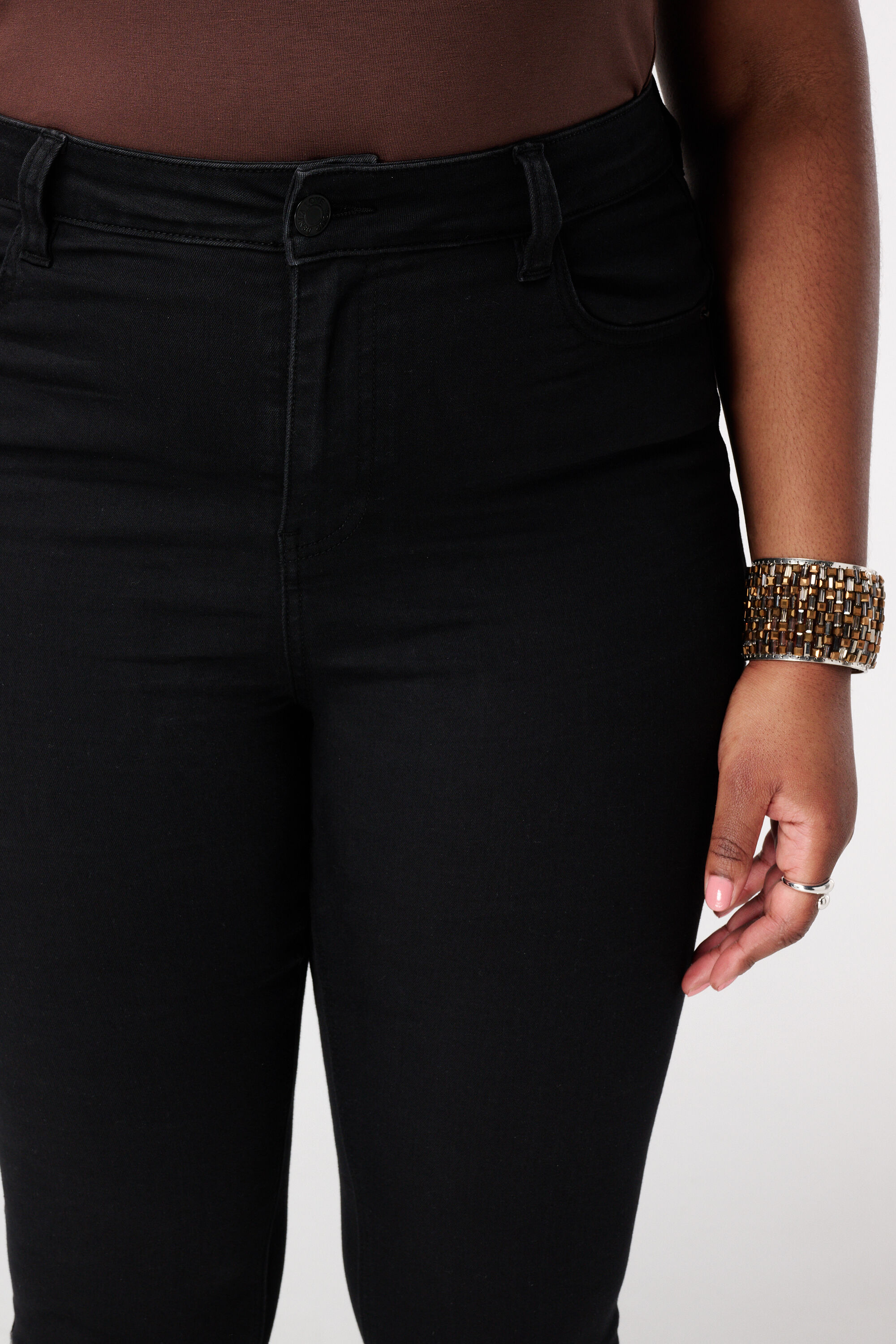 Skinny-Jeans mit hoher Taille CHERRY image number 4