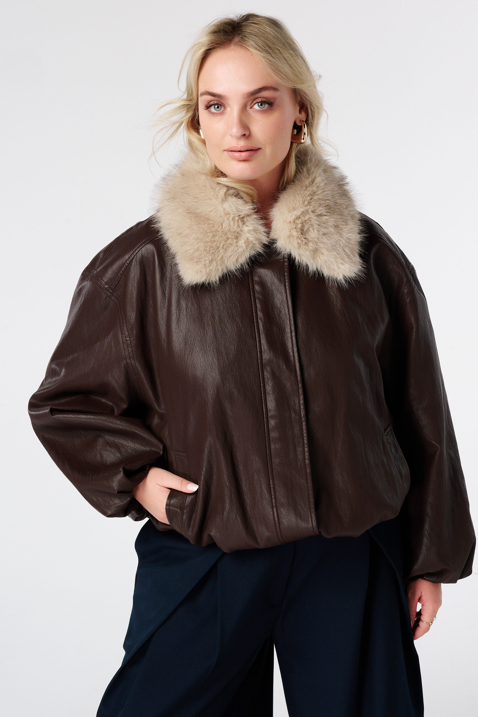 Bomberjacke mit Kunstfellkragen