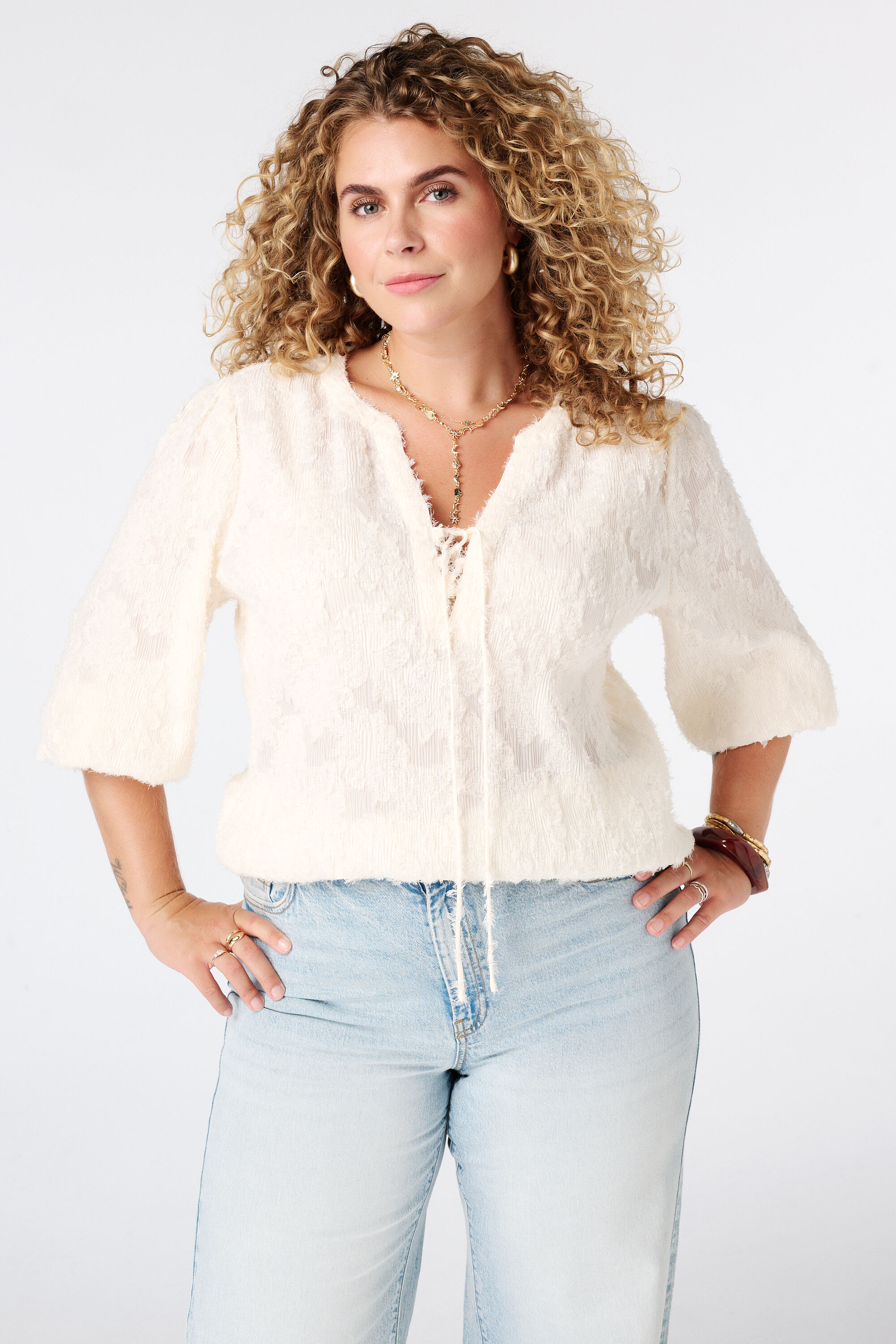 Flauschige Bluse mit V Ausschnitt image number 0