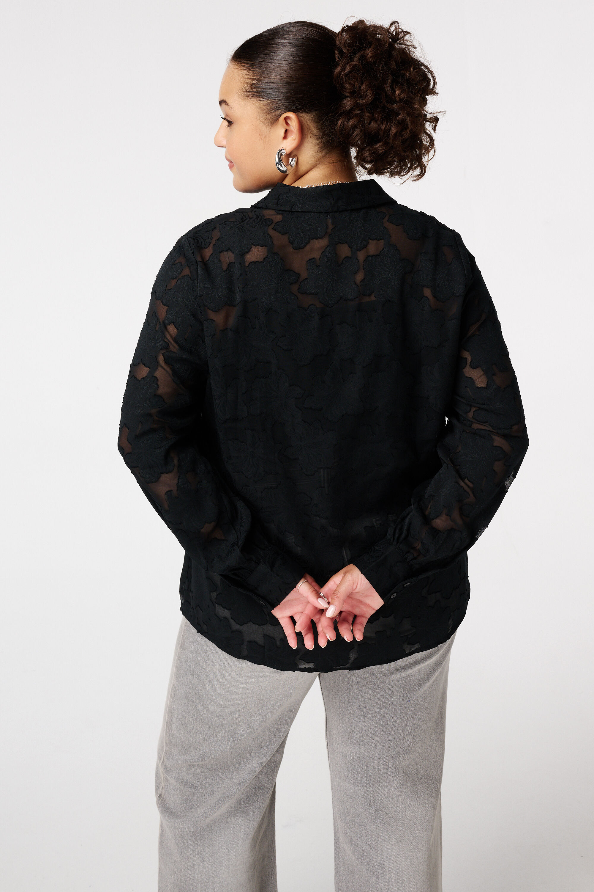 Bluse mit gestickten Details image number 3