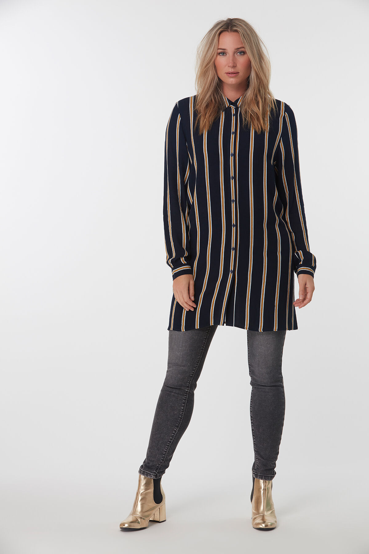 Lange, gestreifte Bluse image number 3