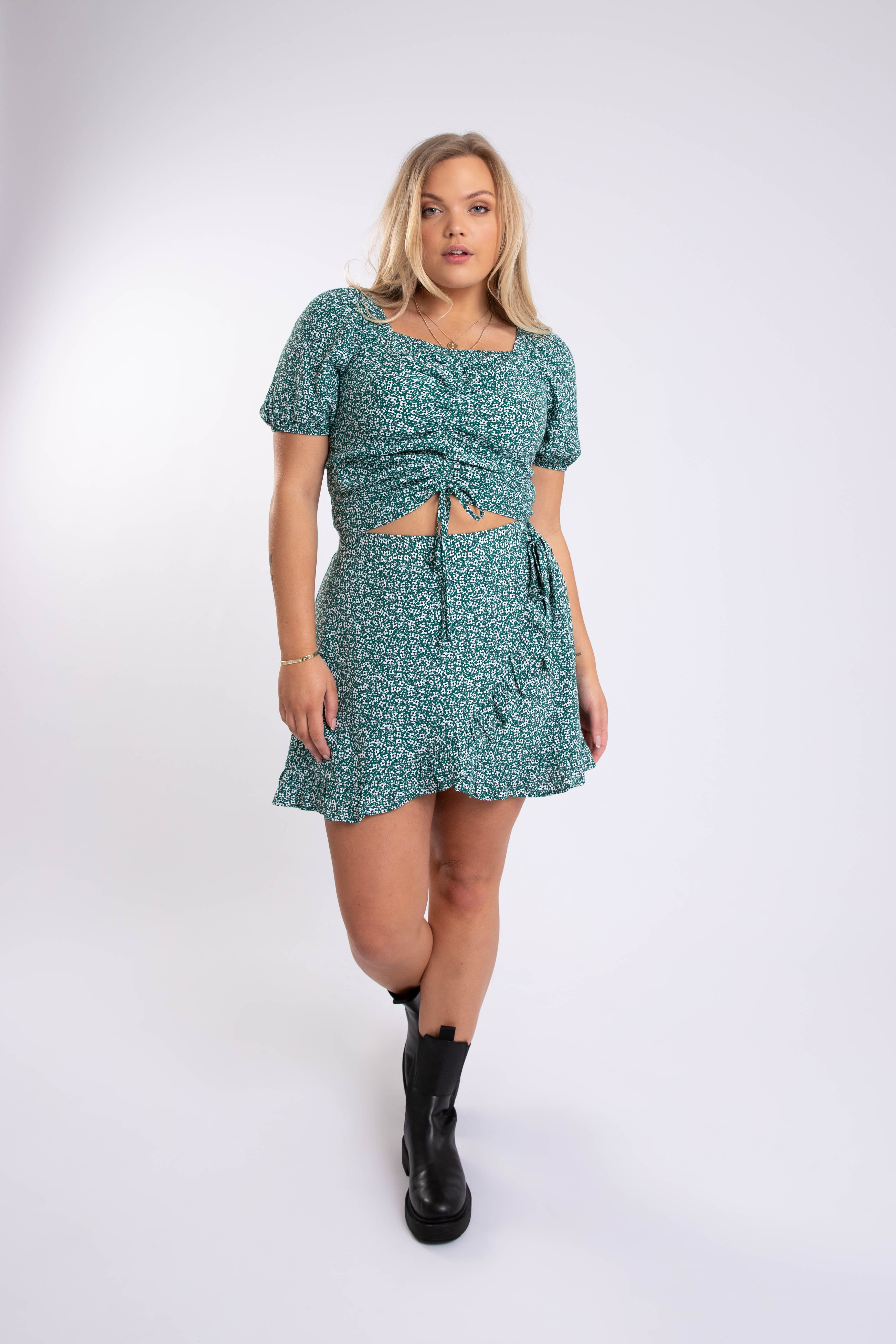 Top mit Spitzendetail image number 6