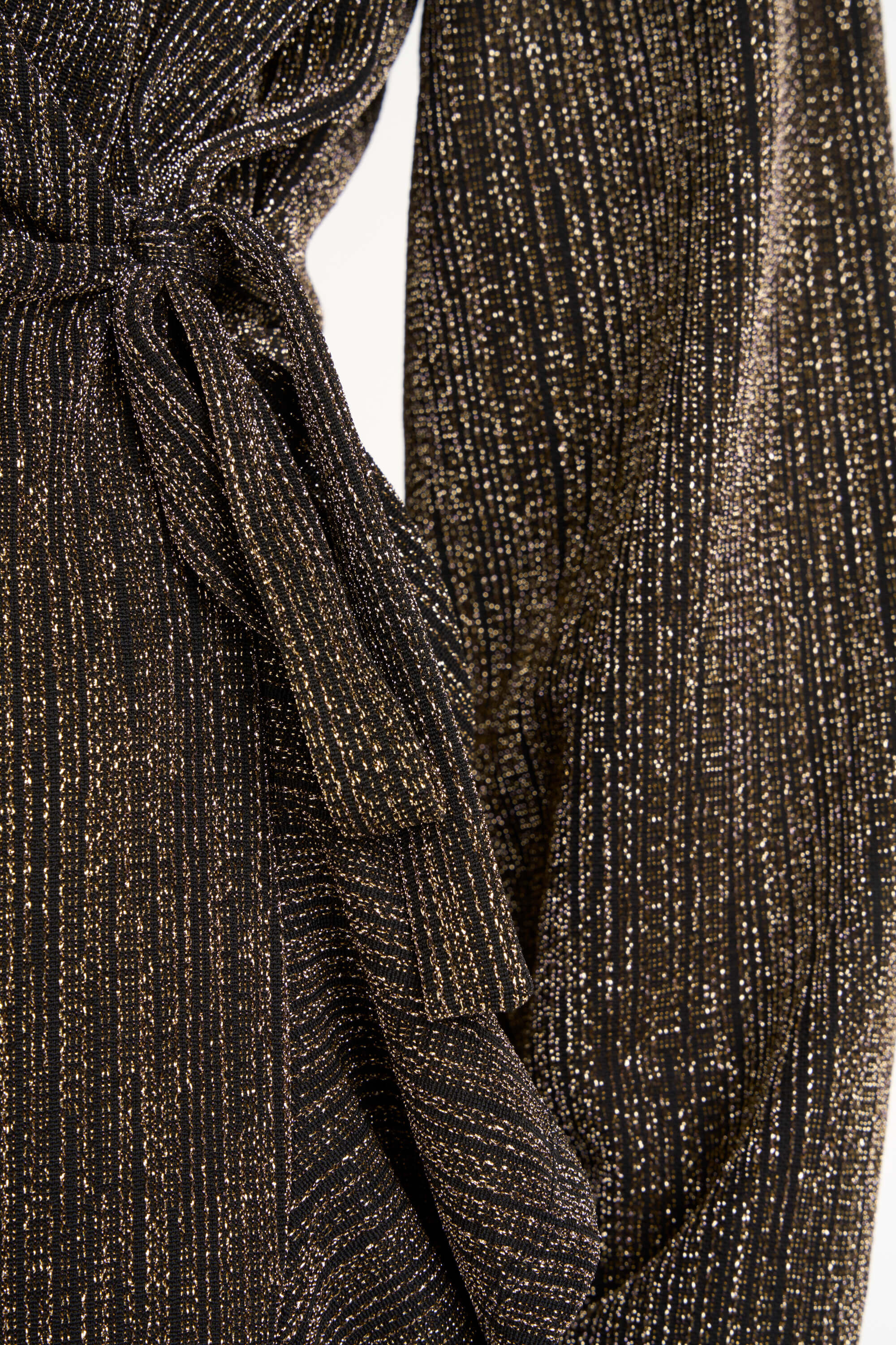 Wickelkleid mit Glitzerdetails  image number 7