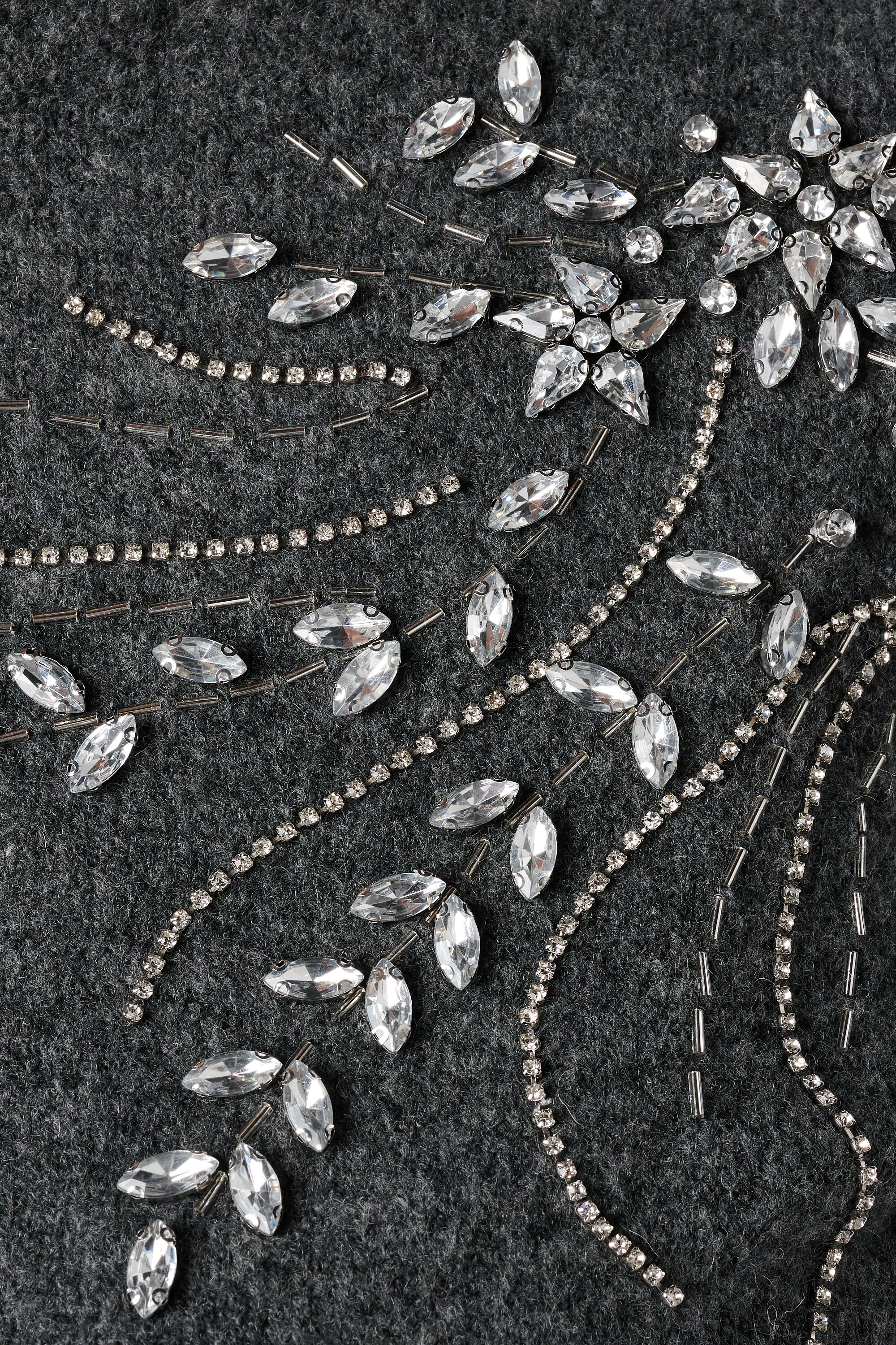 Strickpullover mit Perlenprint image number 6