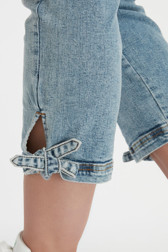 Kurz geschnittene POPPY Treggings mit Zierschleife image number 3