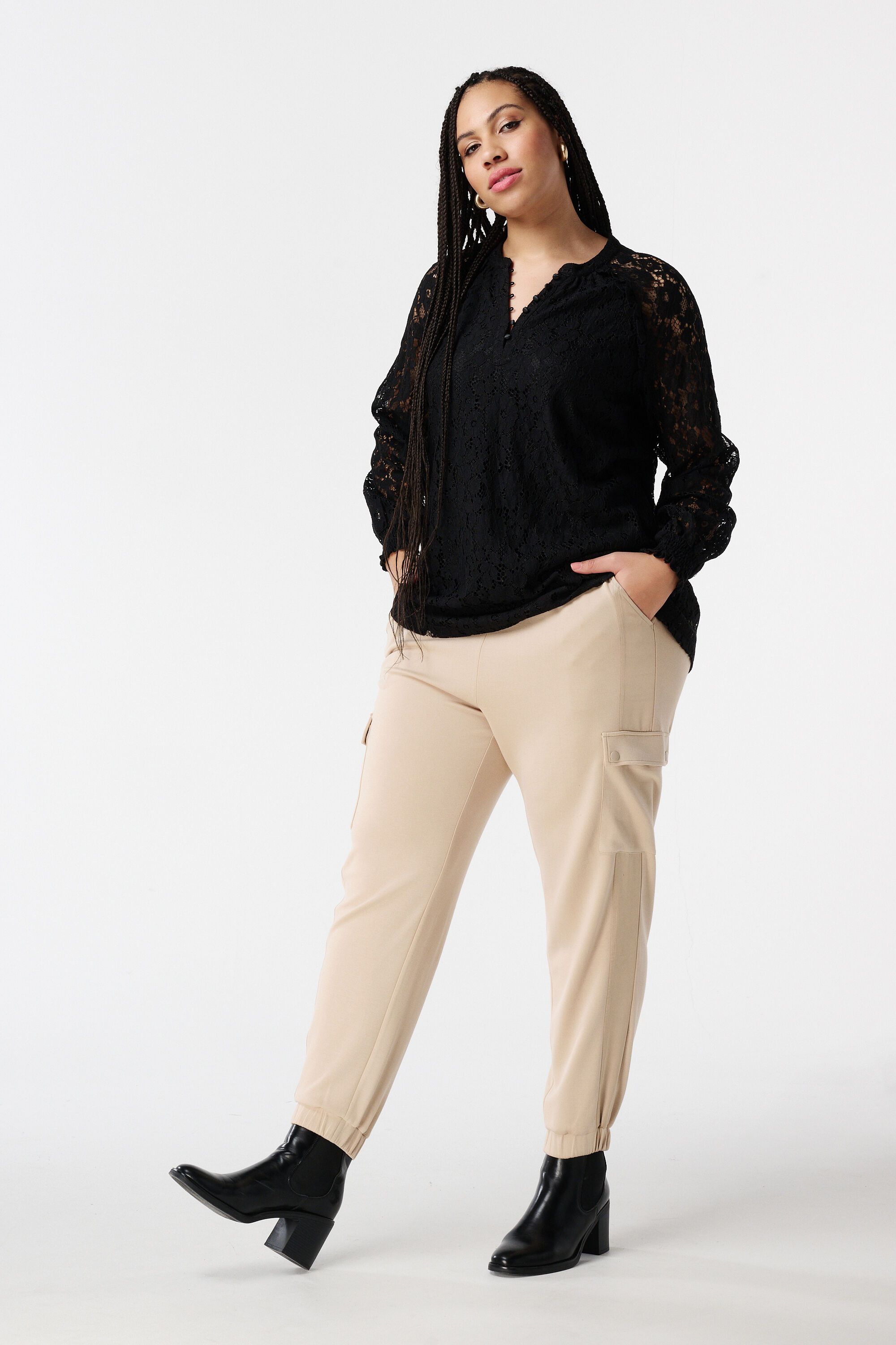 Spitzentop mit langen &Auml;rmeln  image number 5