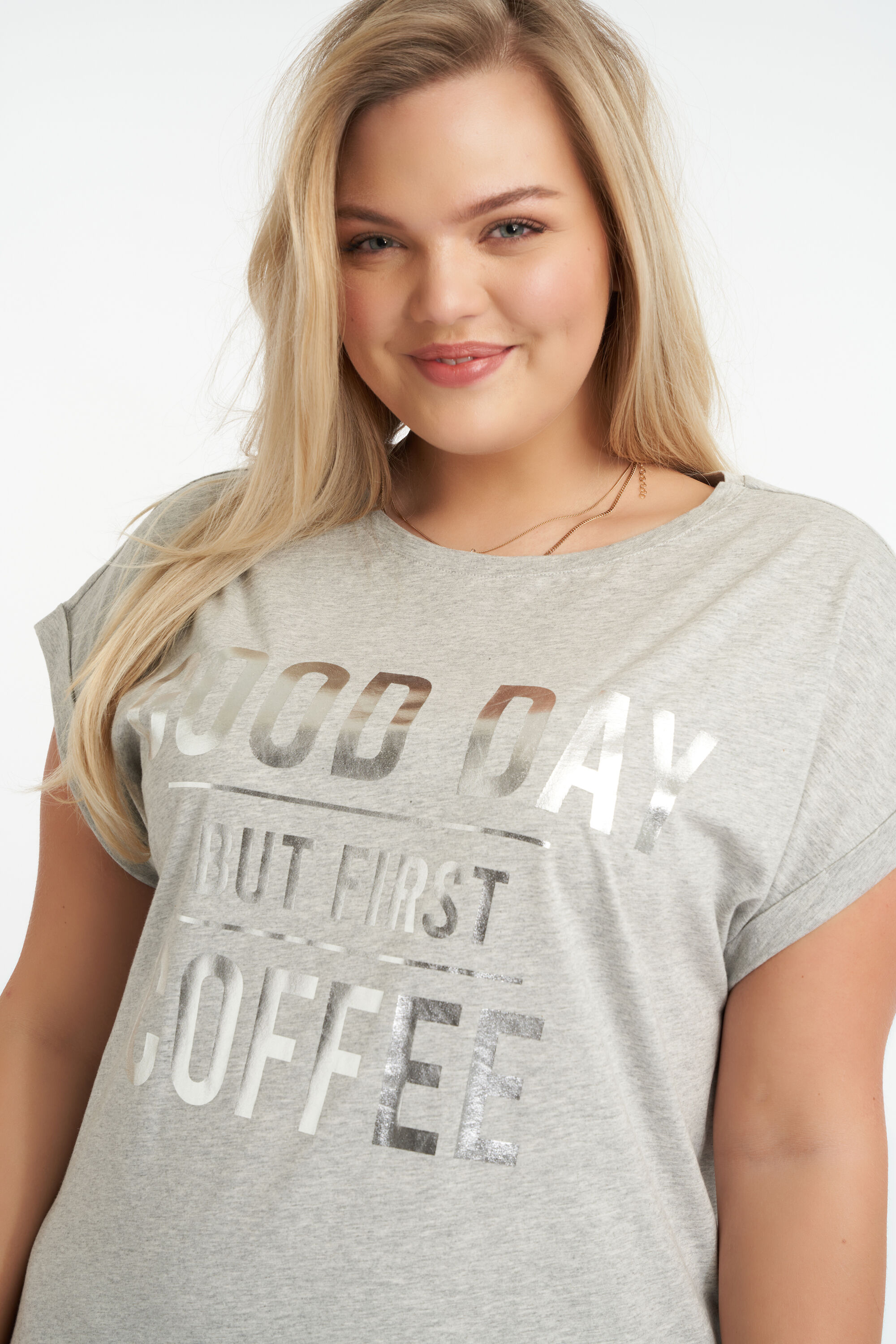 &Uuml;bergro&szlig;es Pyjama-Shirt image number 4