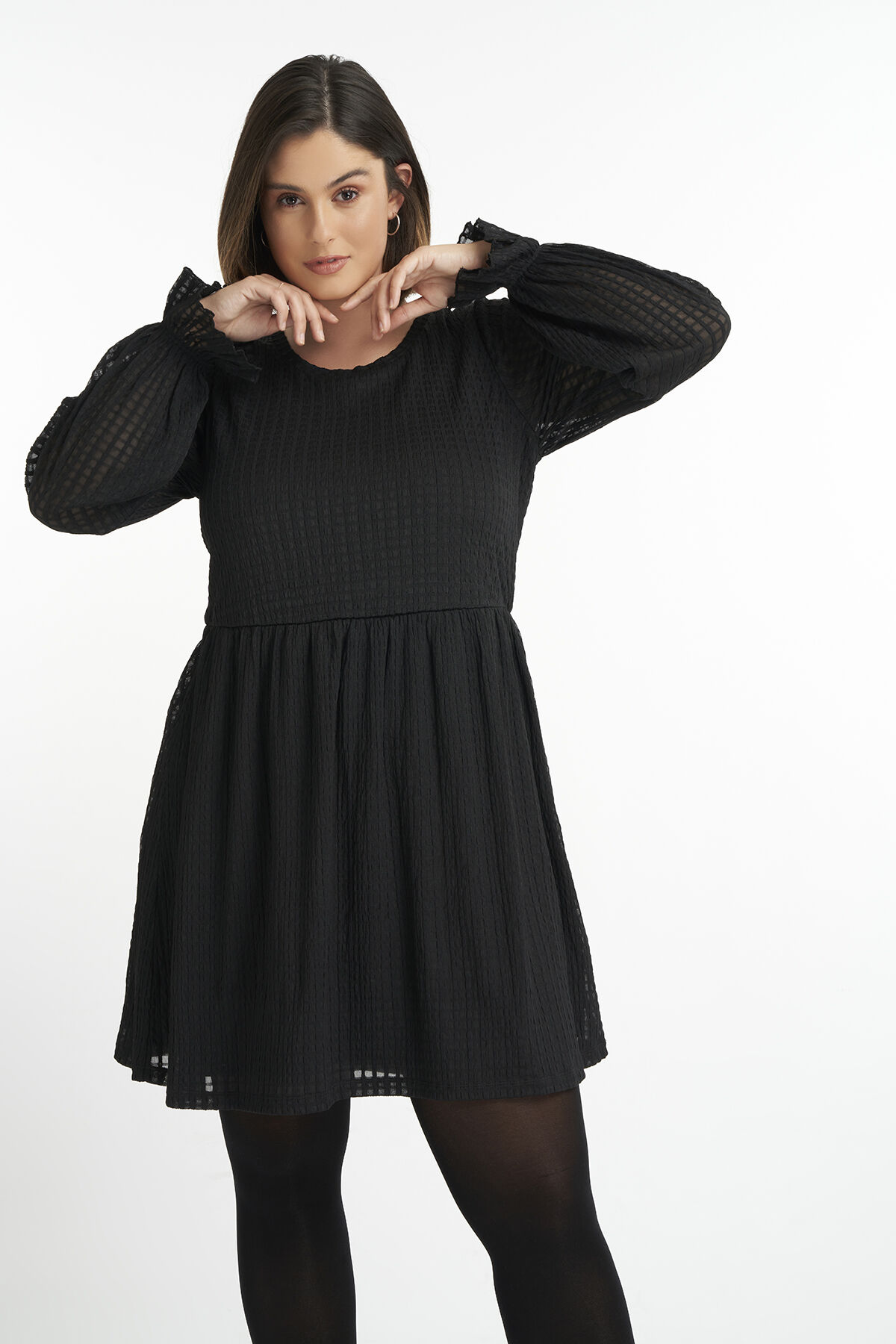 Kleid mit bauschigen &Auml;rmeln image number 5