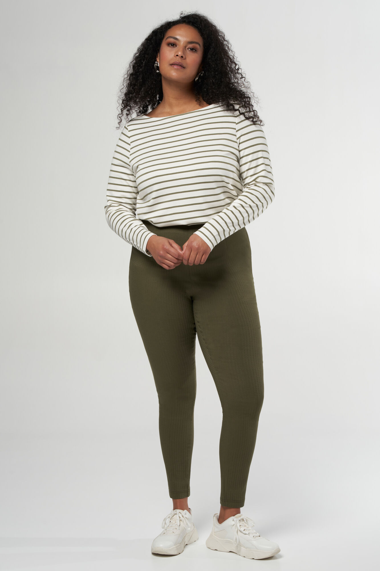 Tregging mit Struktur im Stoff image number 0