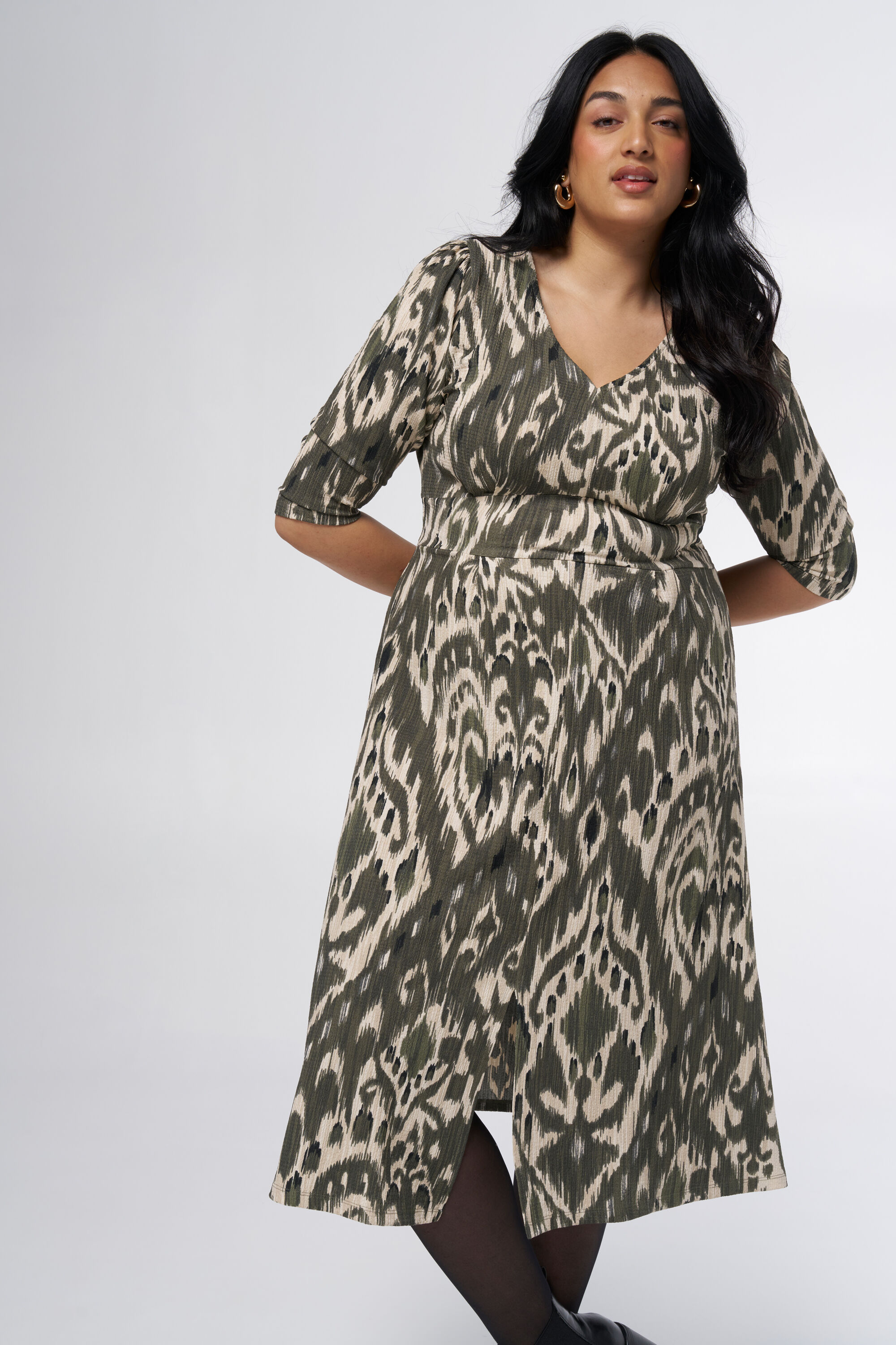 Midikleid mit Struktur und Print image number 5