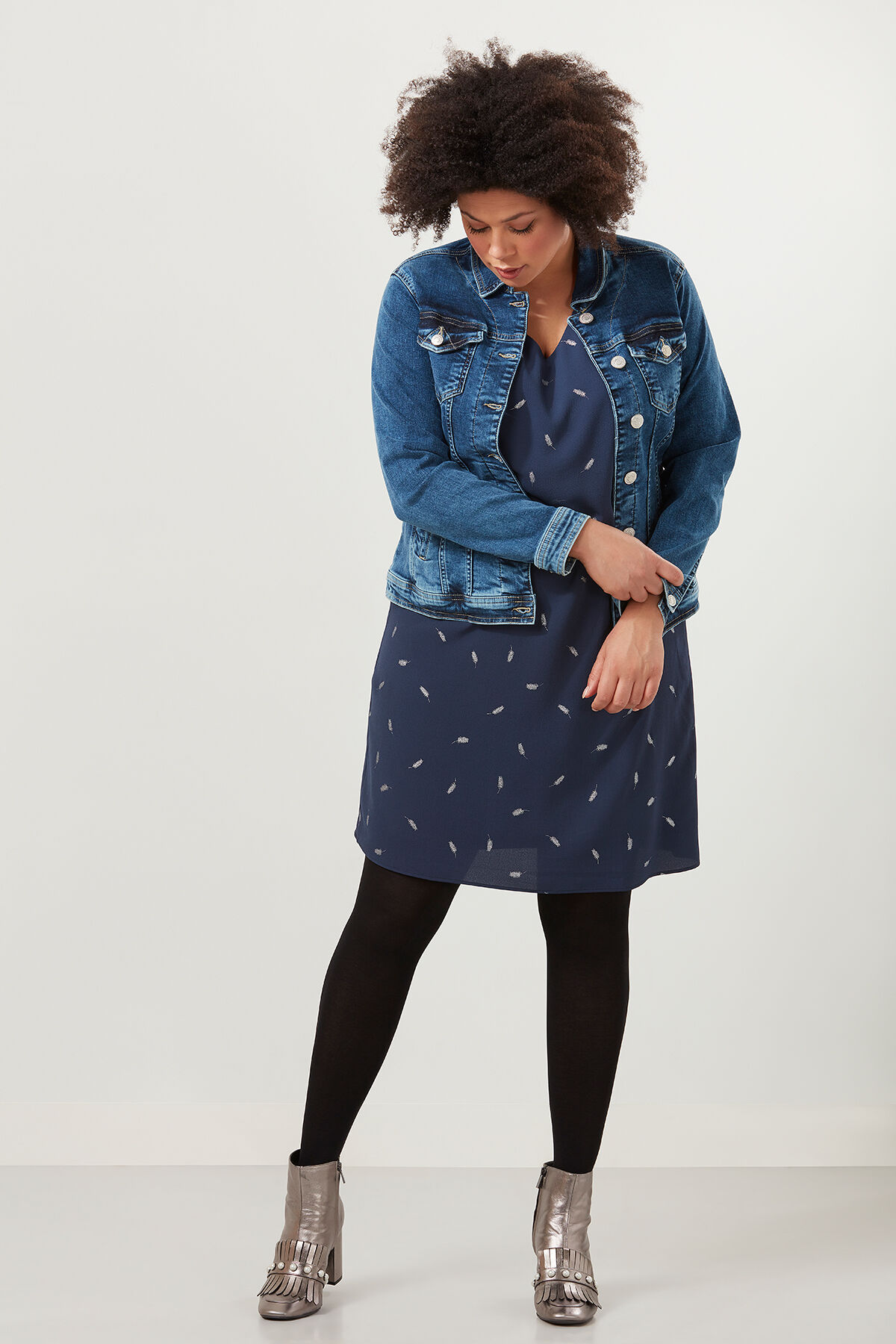 Jeansjacke image number 4