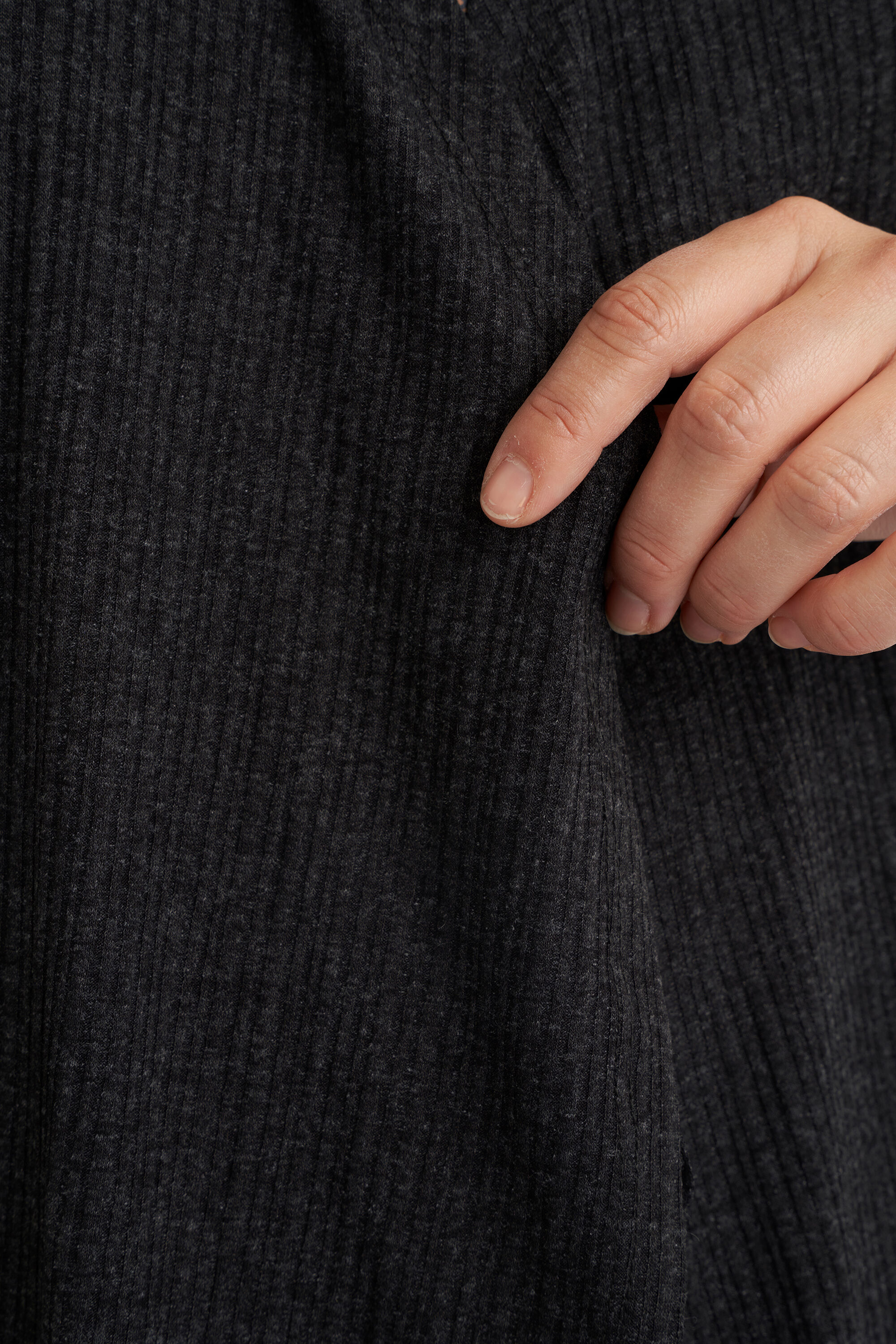 Gerippter Cardigan image number 4