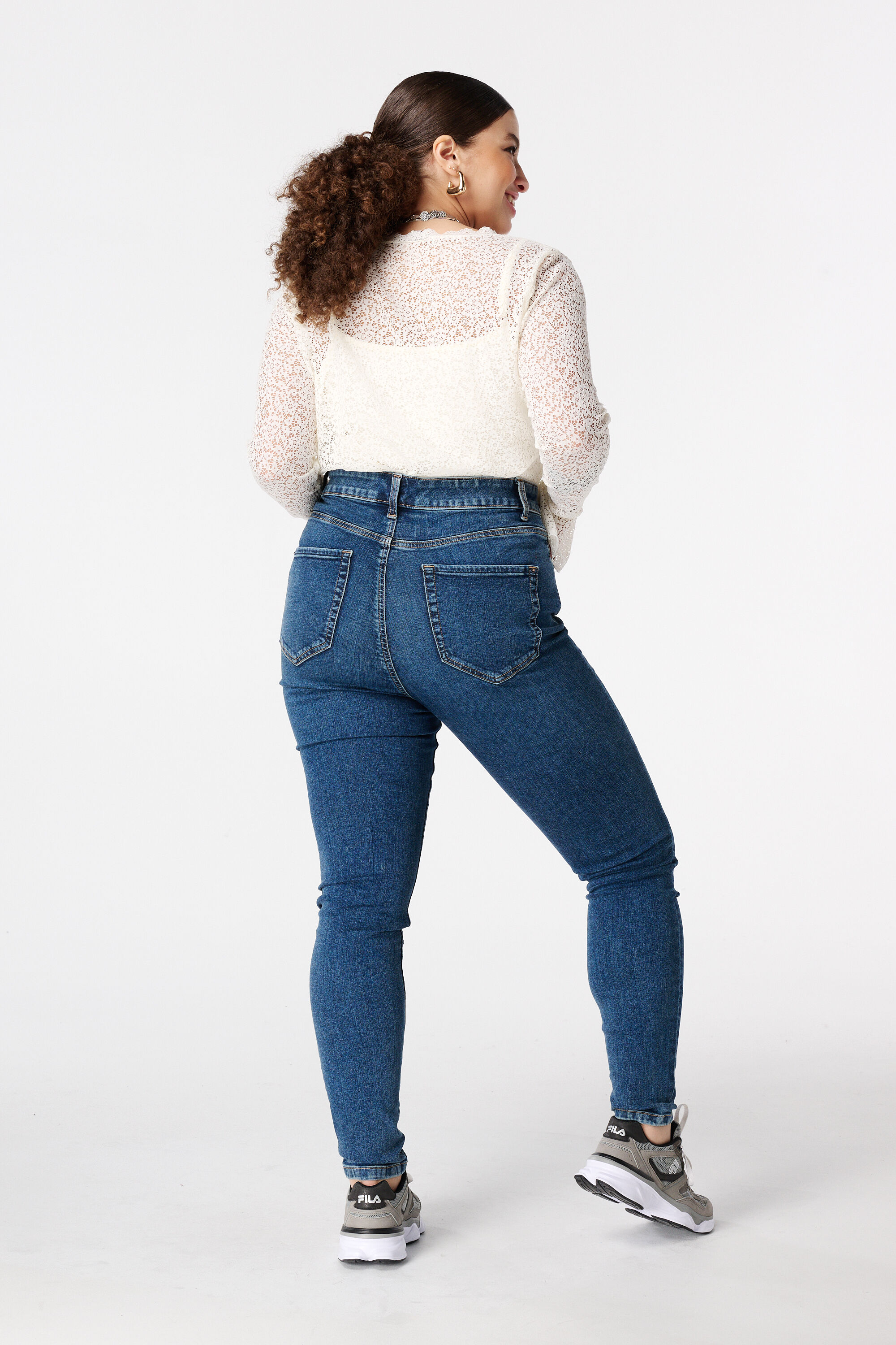 Skinny-Leg-Jeans mit hoher Taille CHERRY image number 3