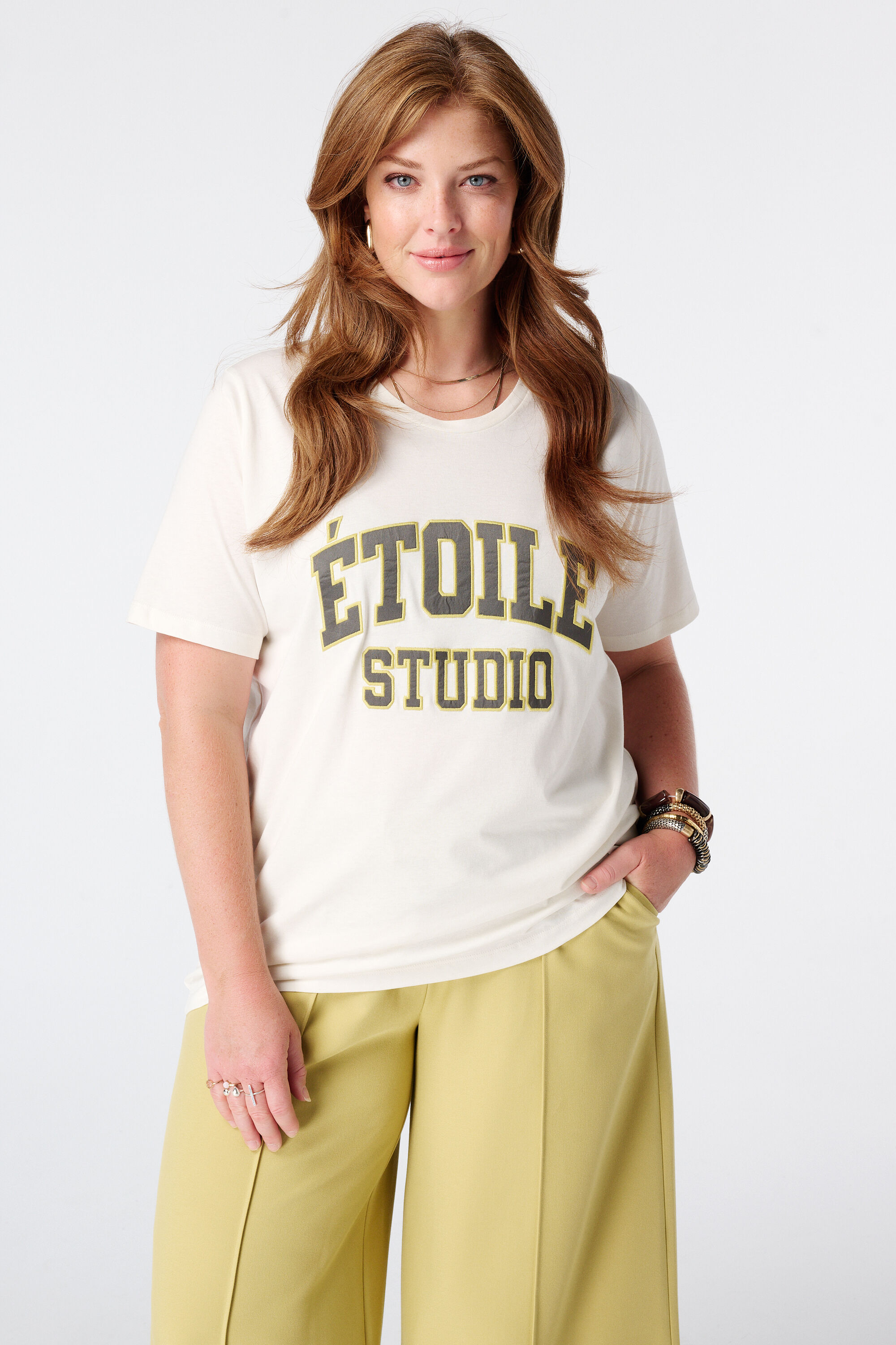 T Shirt mit Schriftzug image number 0
