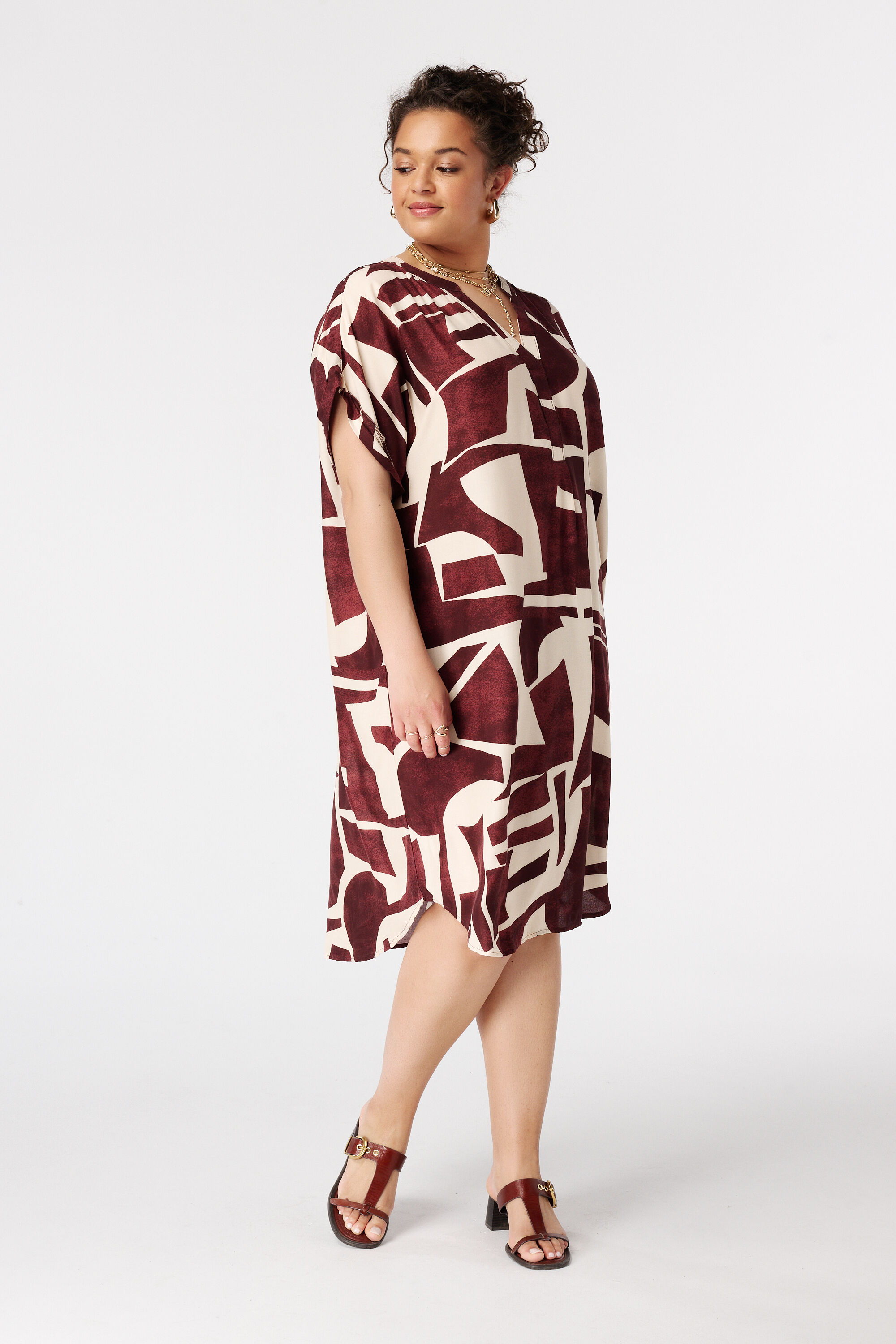 Kleid mit V Ausschnitt
