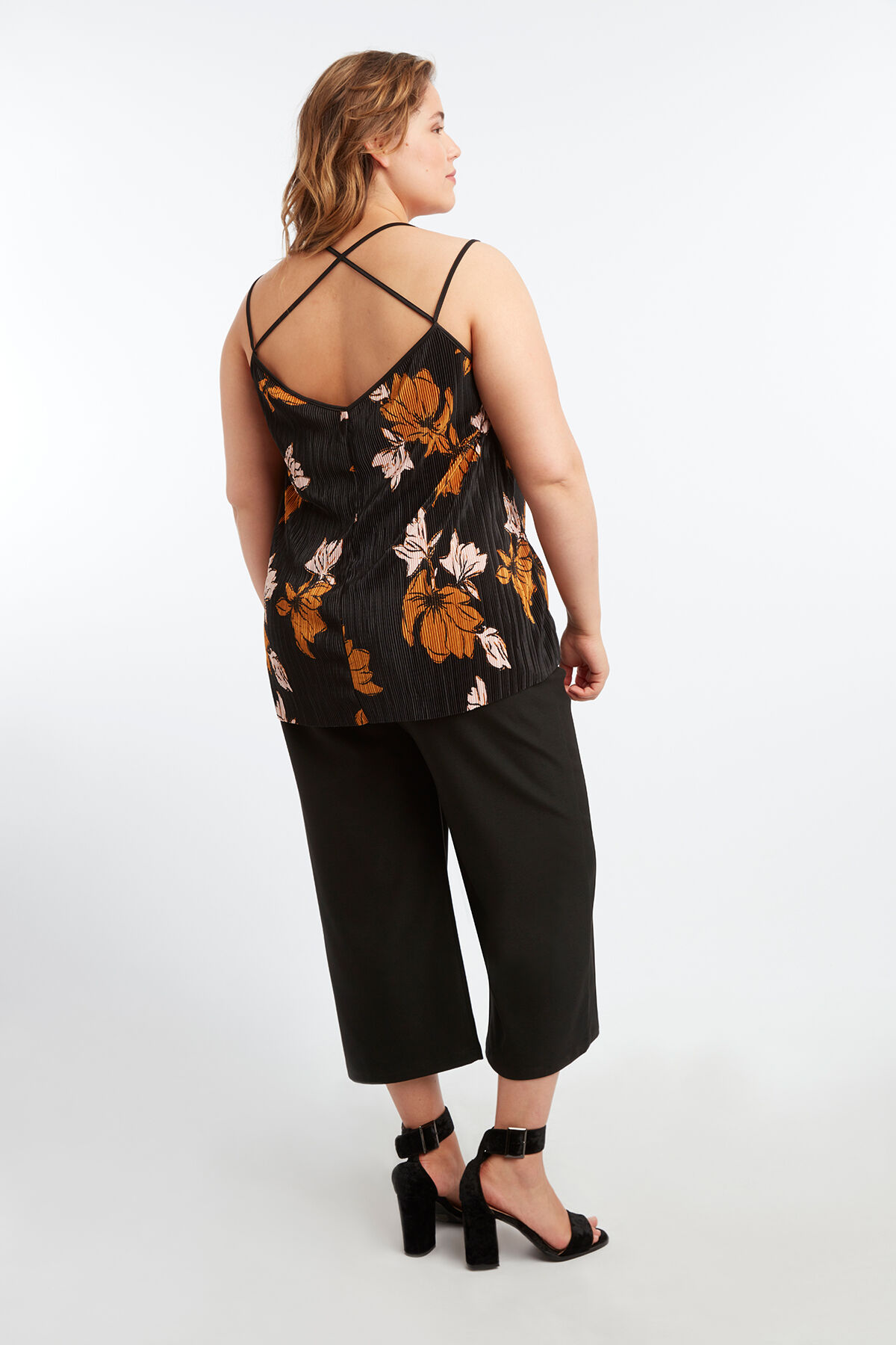 Hose im Cropped-Style image number 5