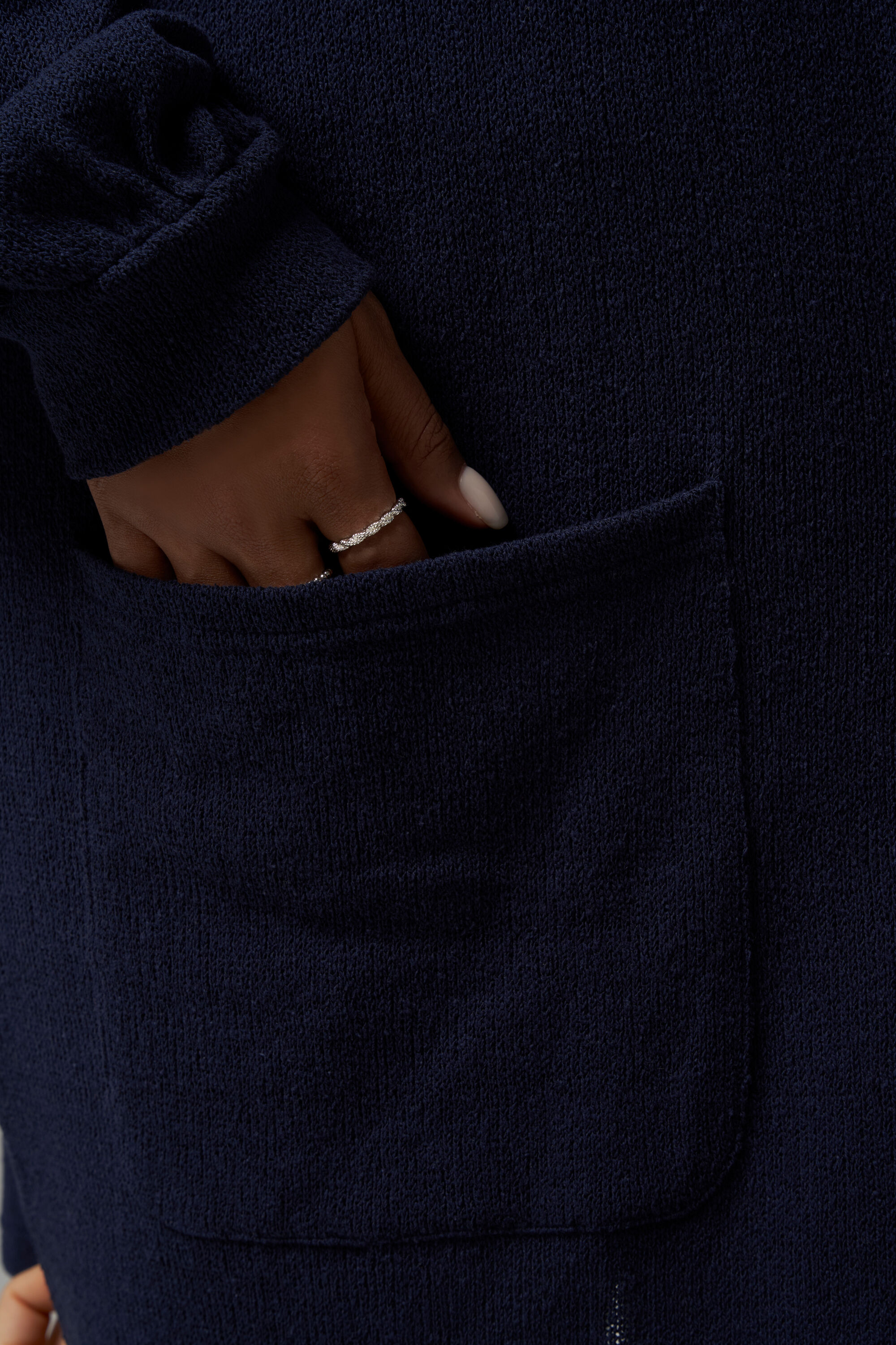 Weit geschnittener Cardigan  image number 4