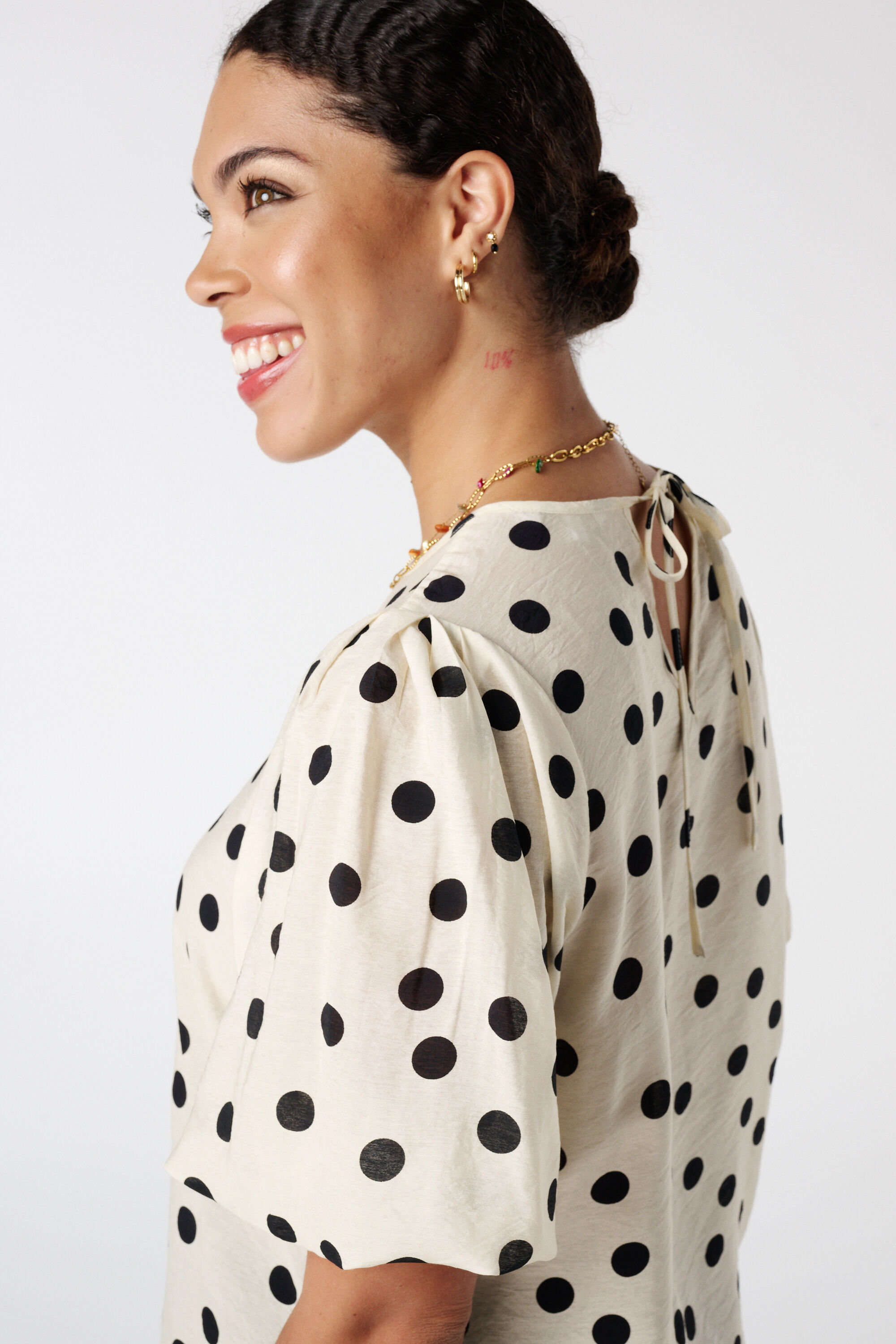 Bluse mit Punktmuster image number 4