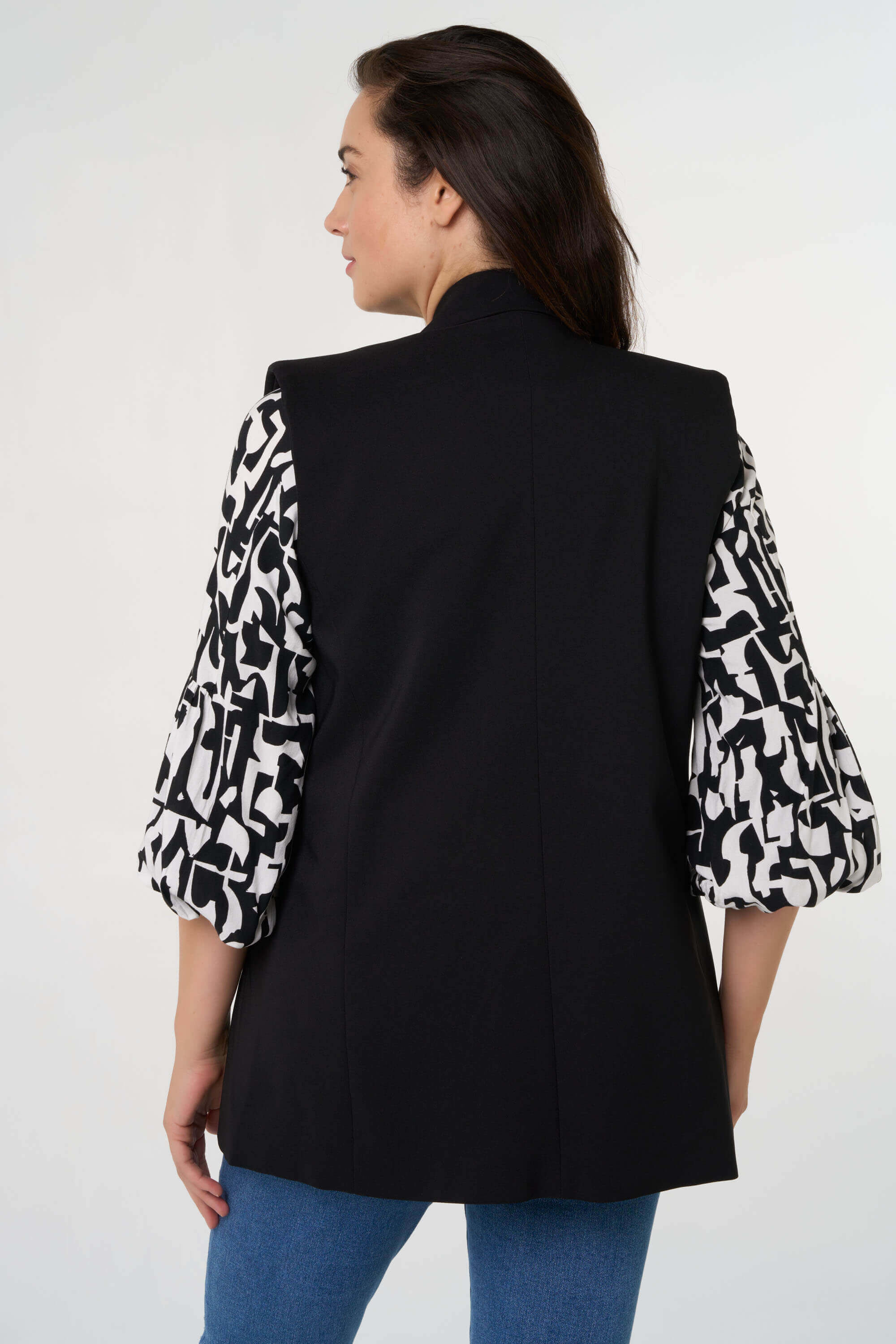 Kost&uuml;mweste  image number 4