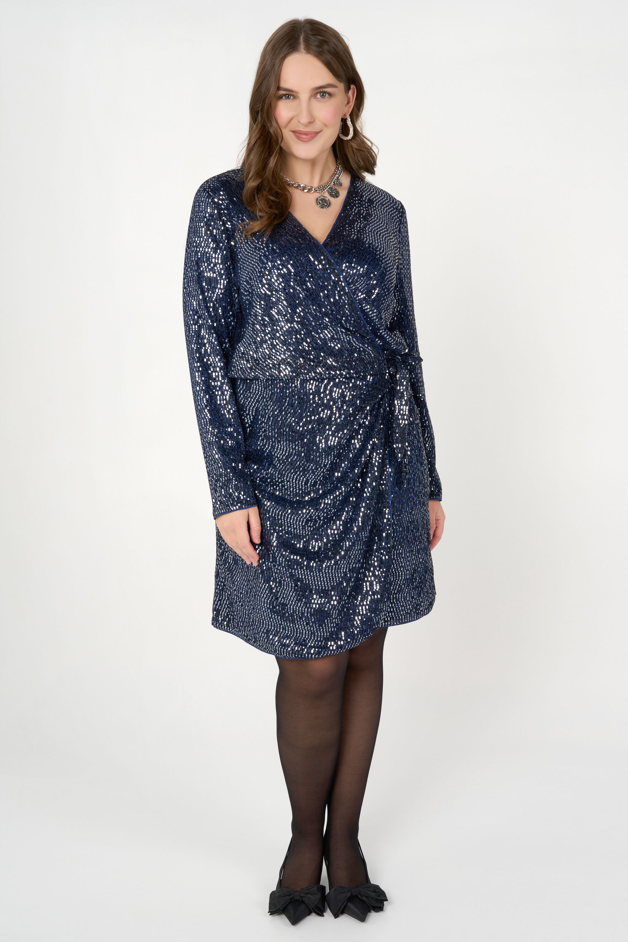 Kleid mit Glitzer image number 6