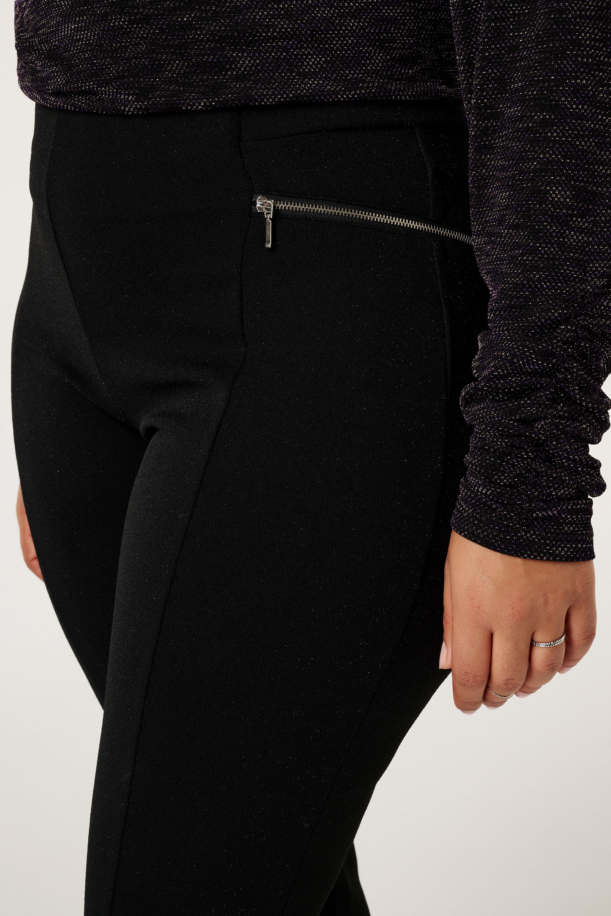 Leggings mit silbernen Verzierungen image number 5