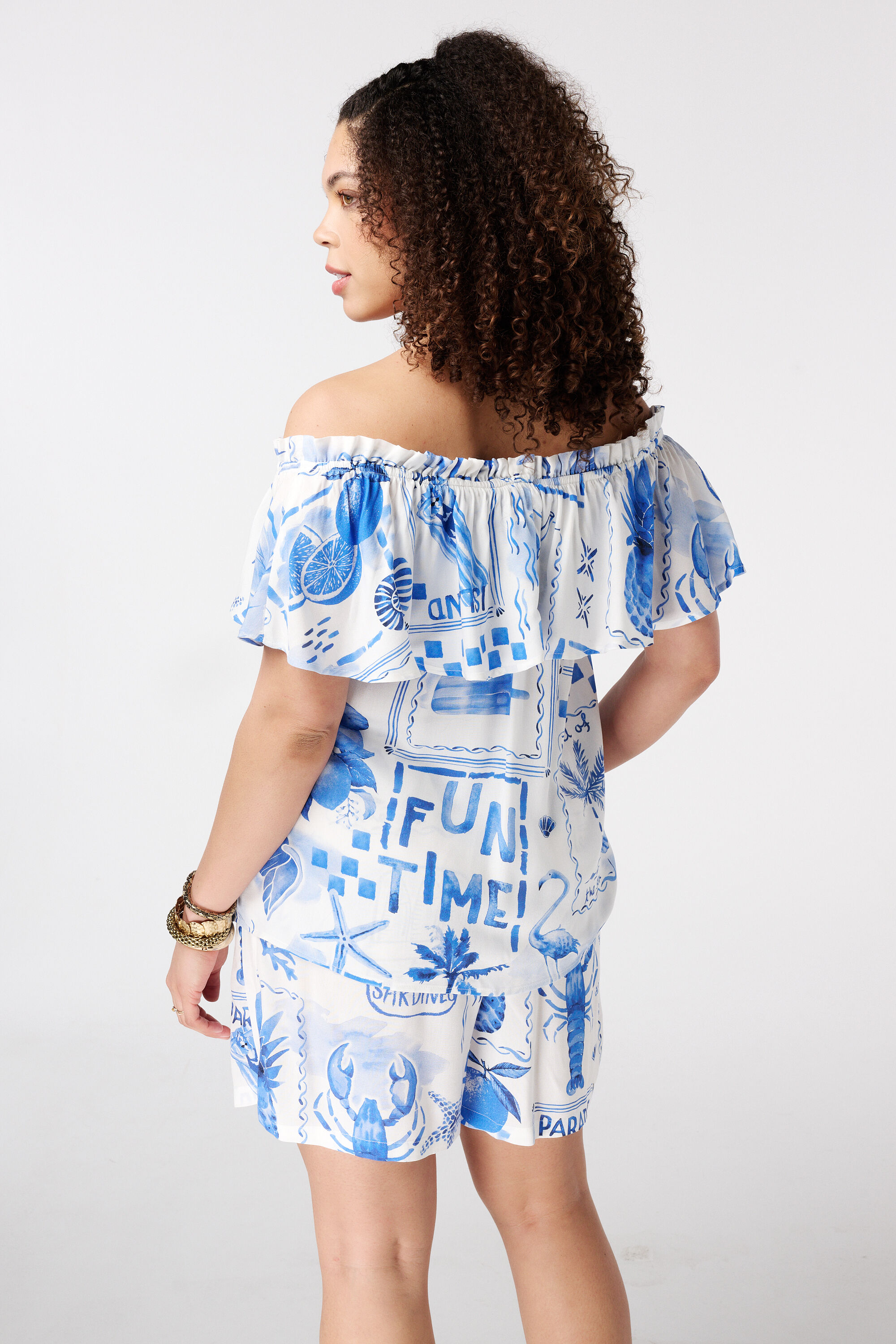 Off Shoulder Bluse image number 3