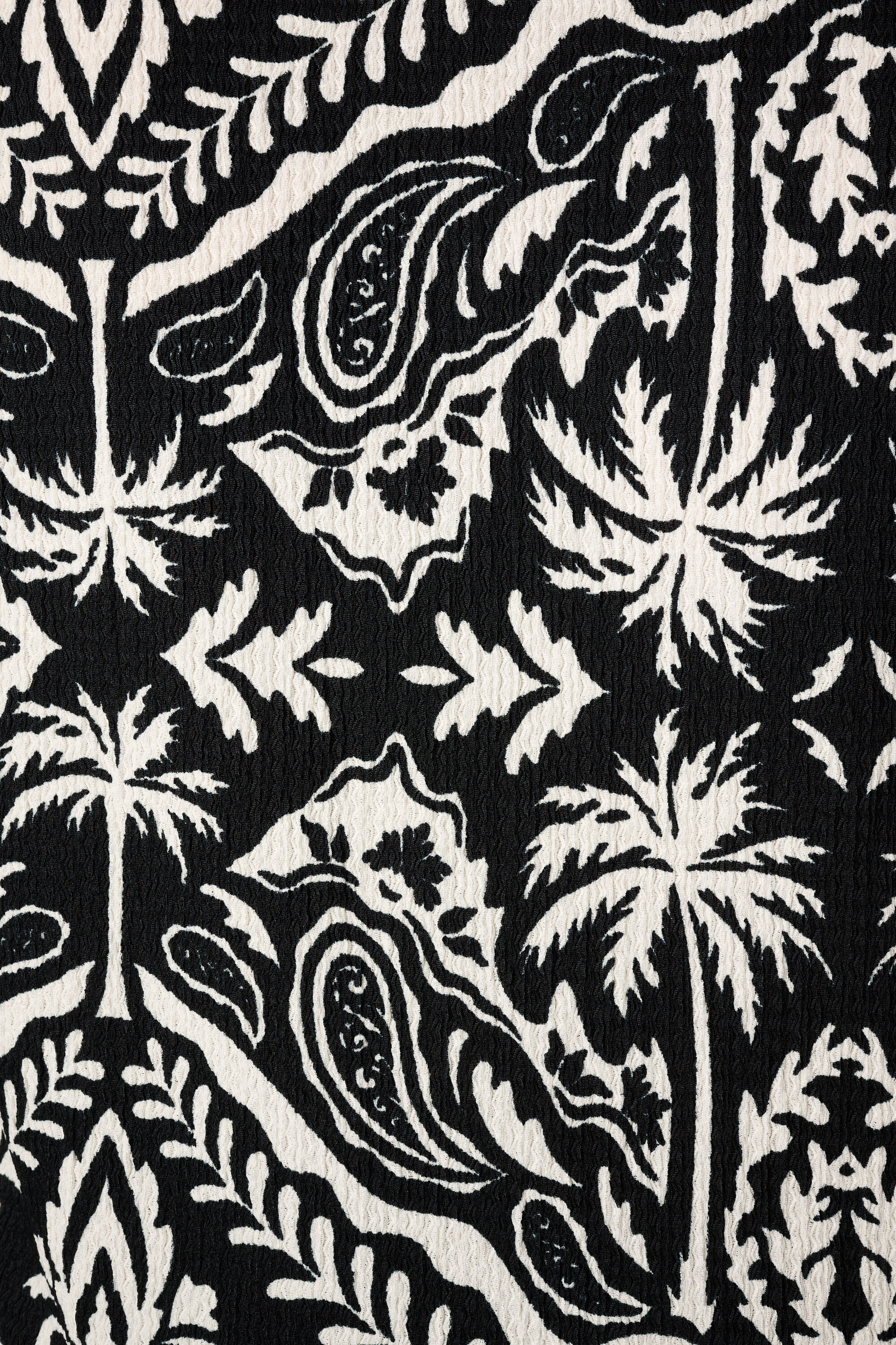 Top mit elegantem Print image number 6