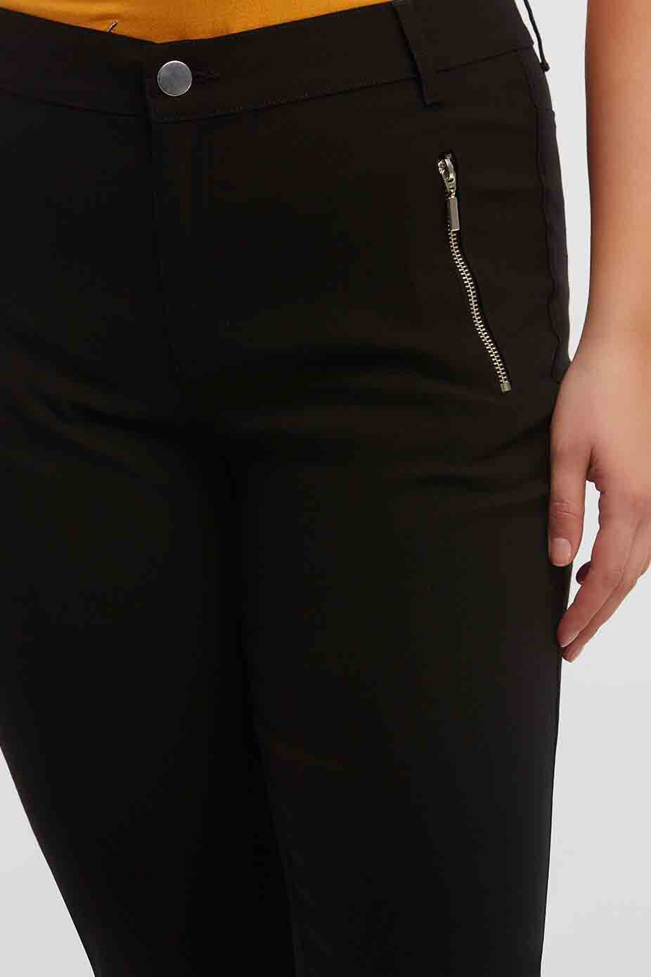 Capri-Hose mit Rei&szlig;verschl&uuml;ssen image number 4