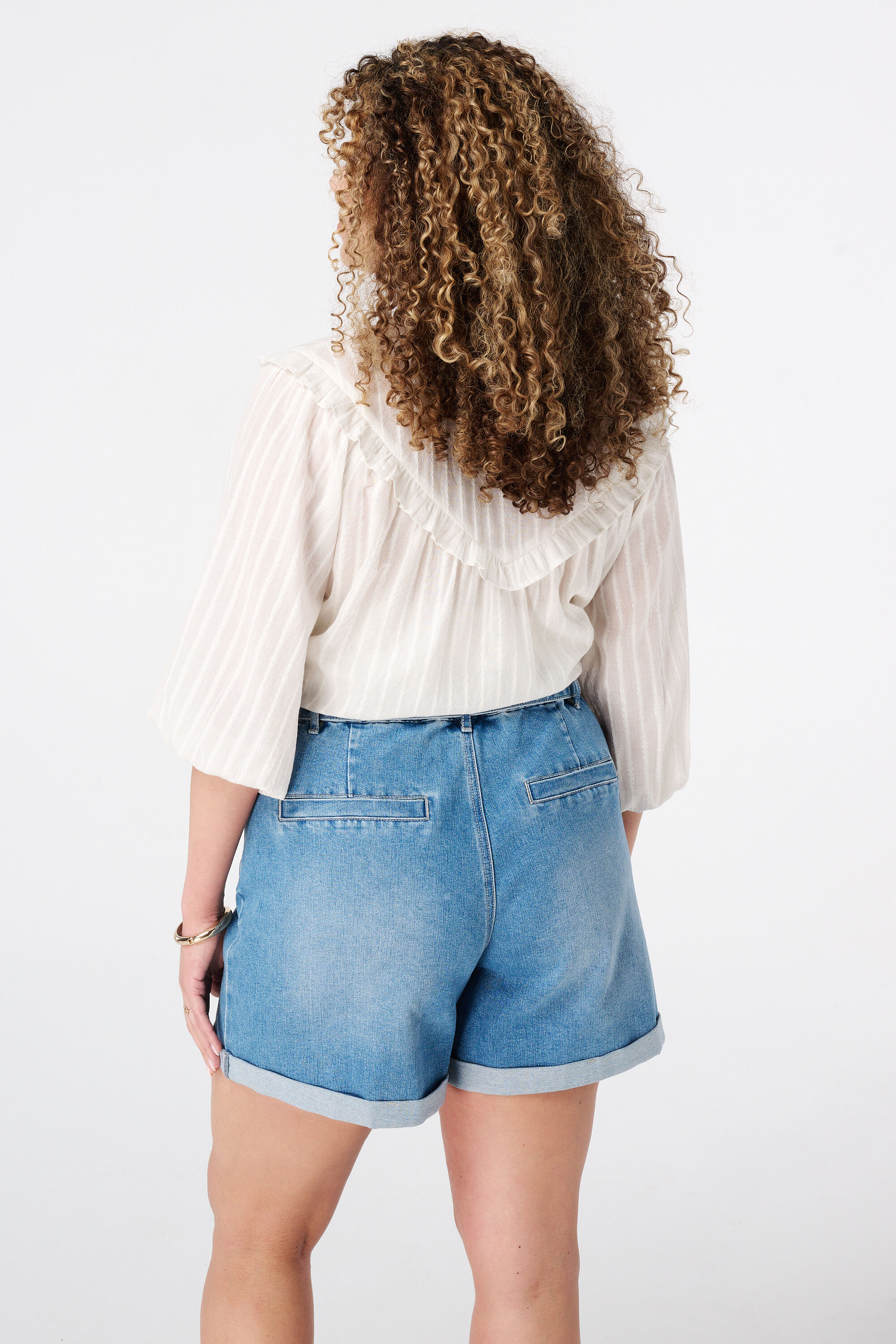 Jeans-Shorts mit G&uuml;rtel image number 3