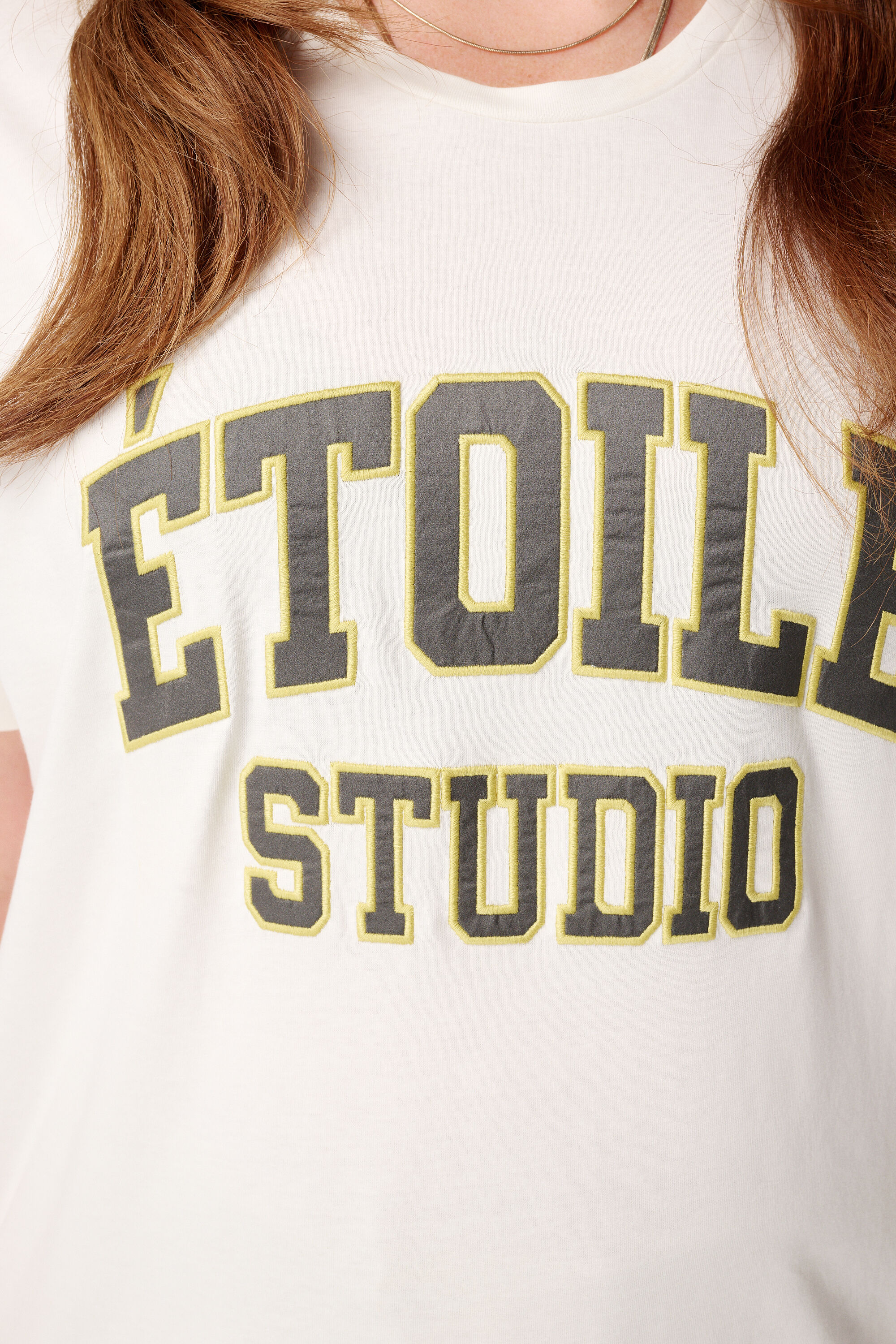 T Shirt mit Schriftzug image number 6