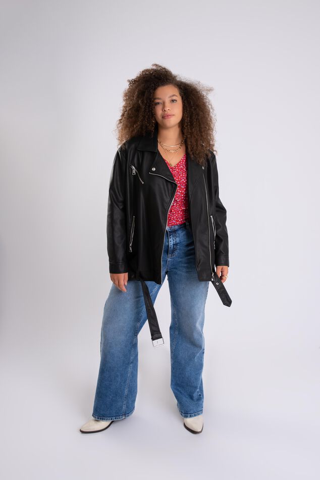 Übergroße Kunstleder-Bikerjacke image number 4