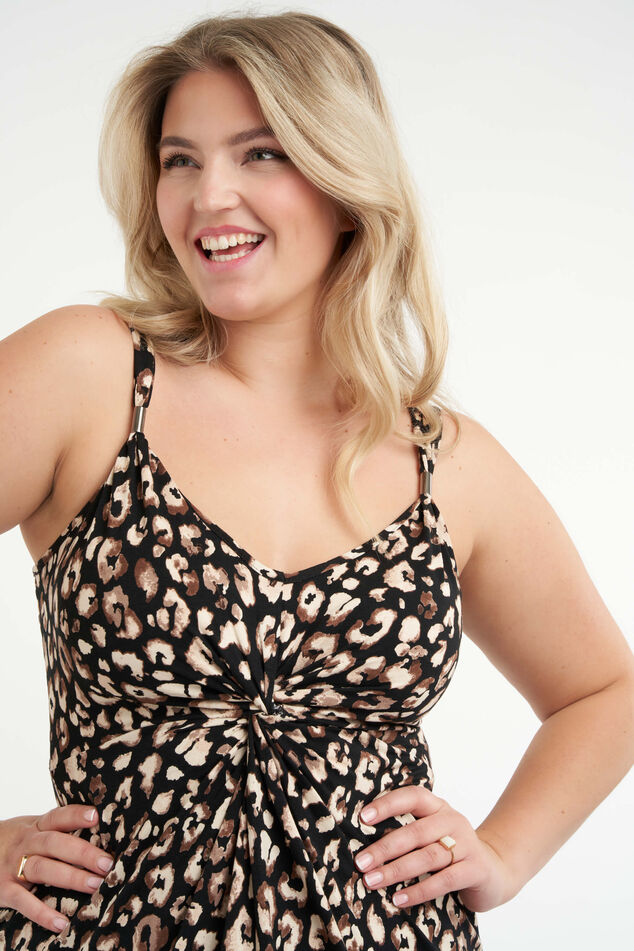 Kleid mit Smockdetail image number 5