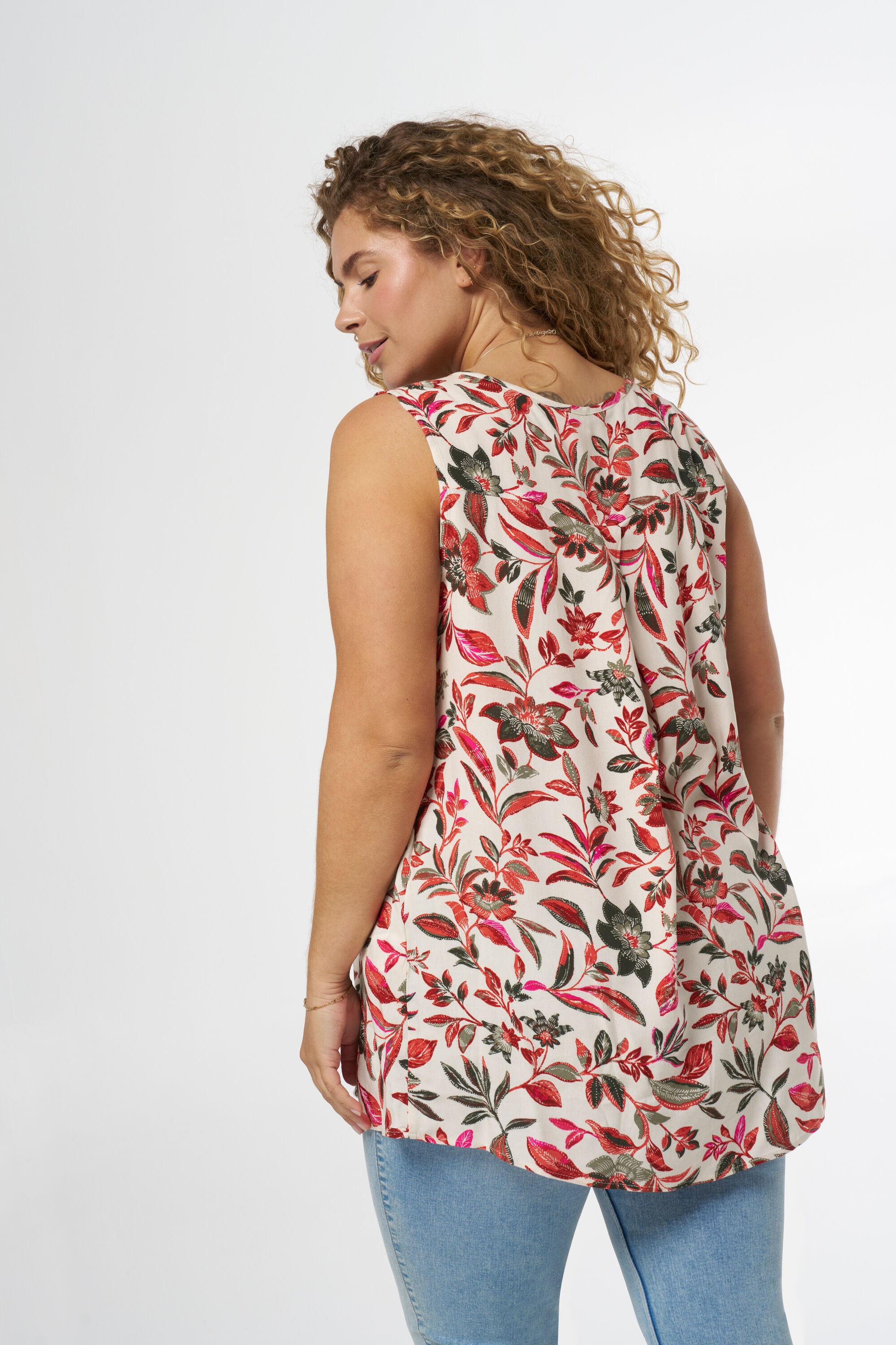 &Auml;rmellose Bluse mit Print image number 3