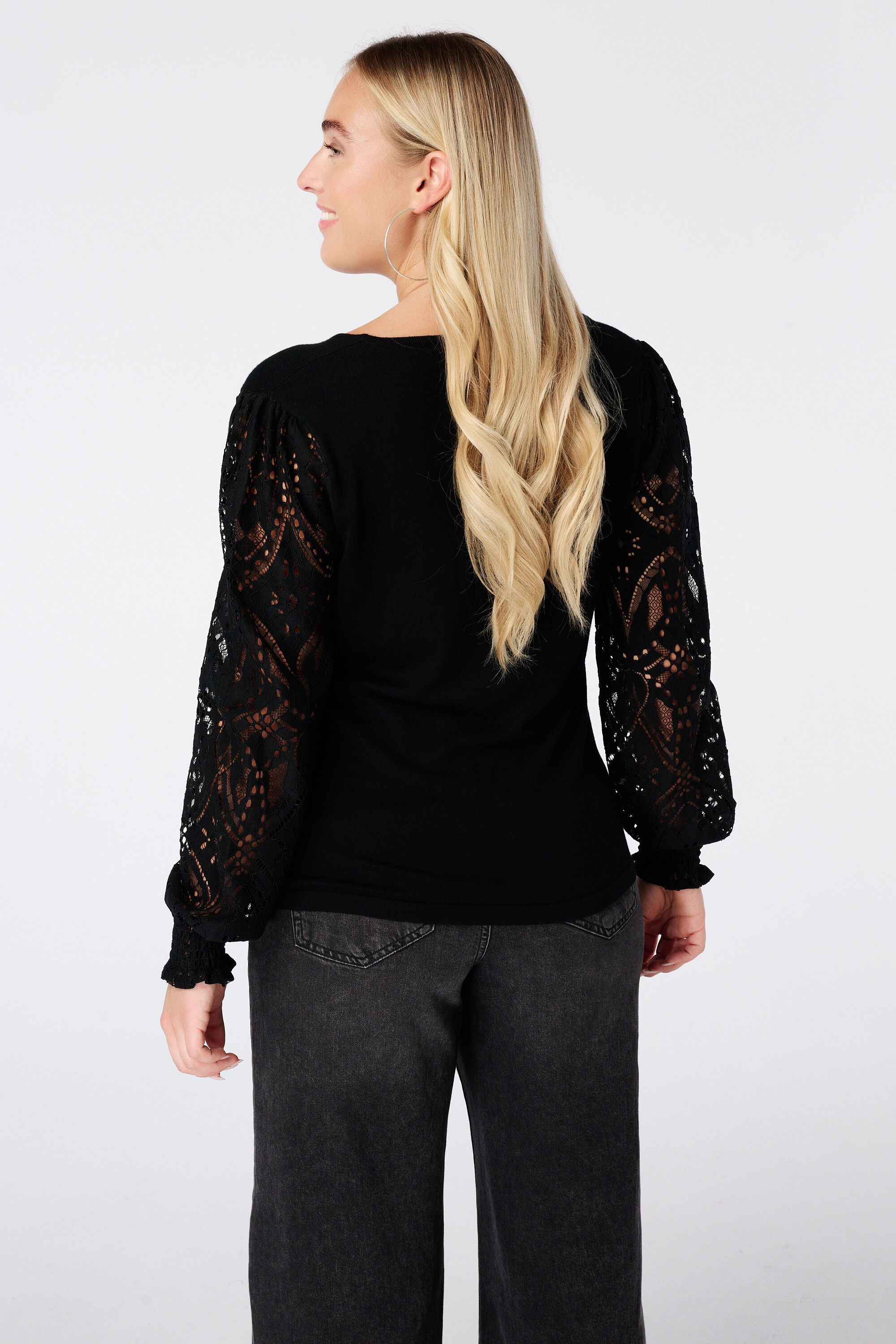 Pullover mit Spitzen&auml;rmeln image number 3
