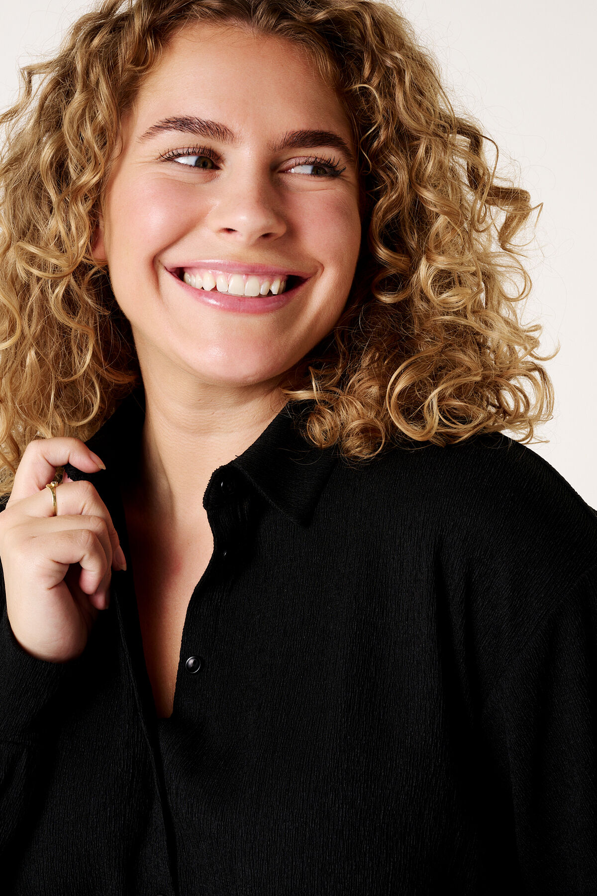 Top mit Kn&ouml;pfen image number 4