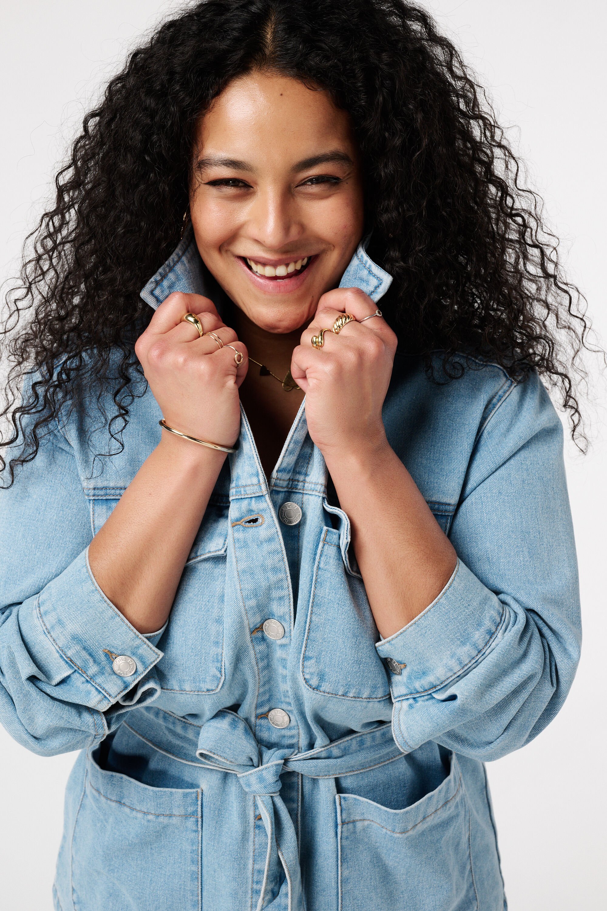 Jeansjacke mit G&uuml;rtel  image number 4