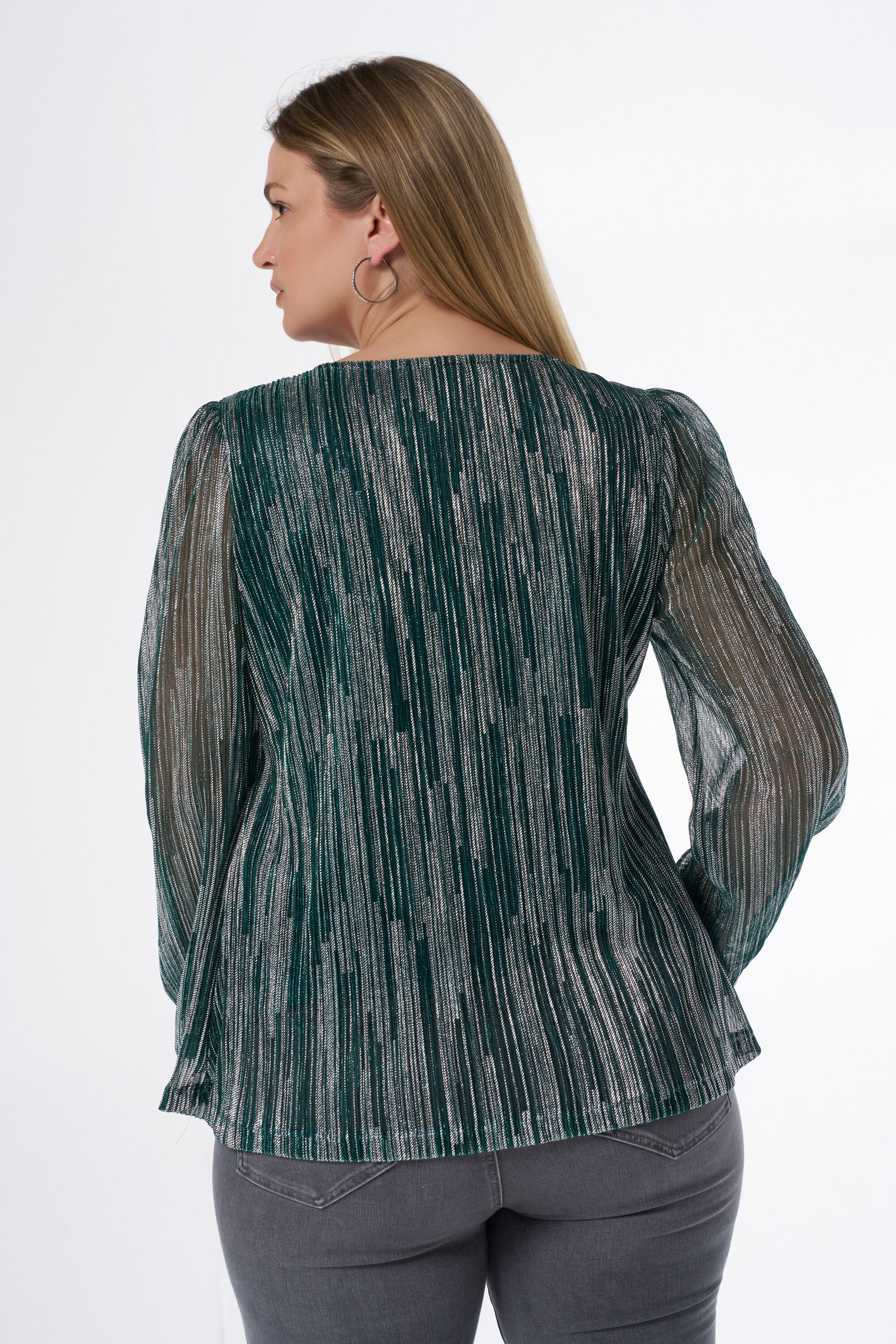 Metallisches Oberteil mit gedrehtem Detail image number 3