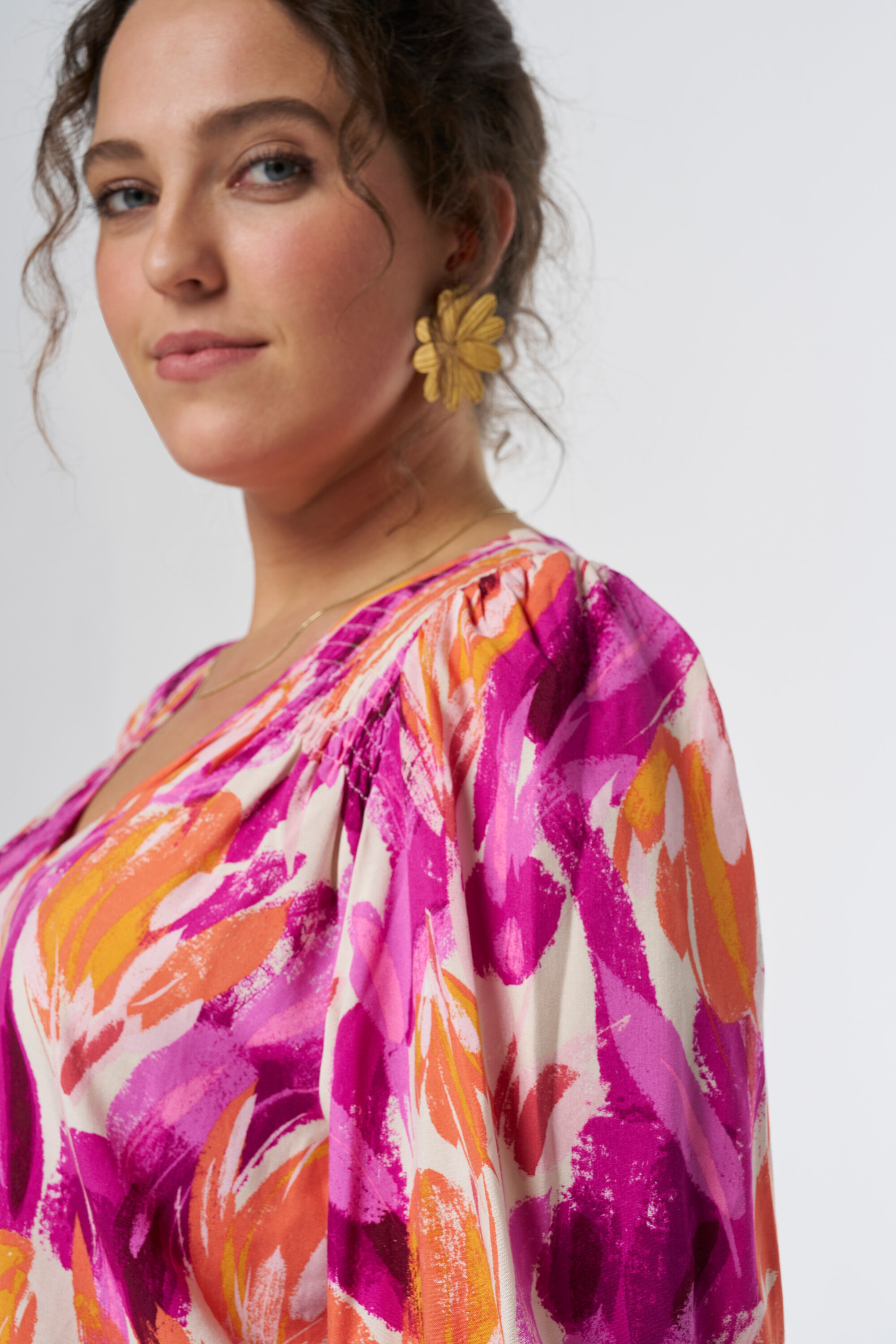 Bluse mit Smok-Verzierungen image number 4